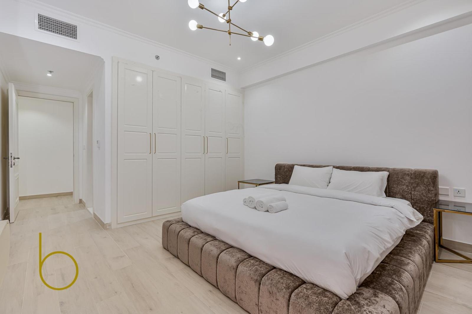Brand New Beautiful & Huge Centrally Located Dubai