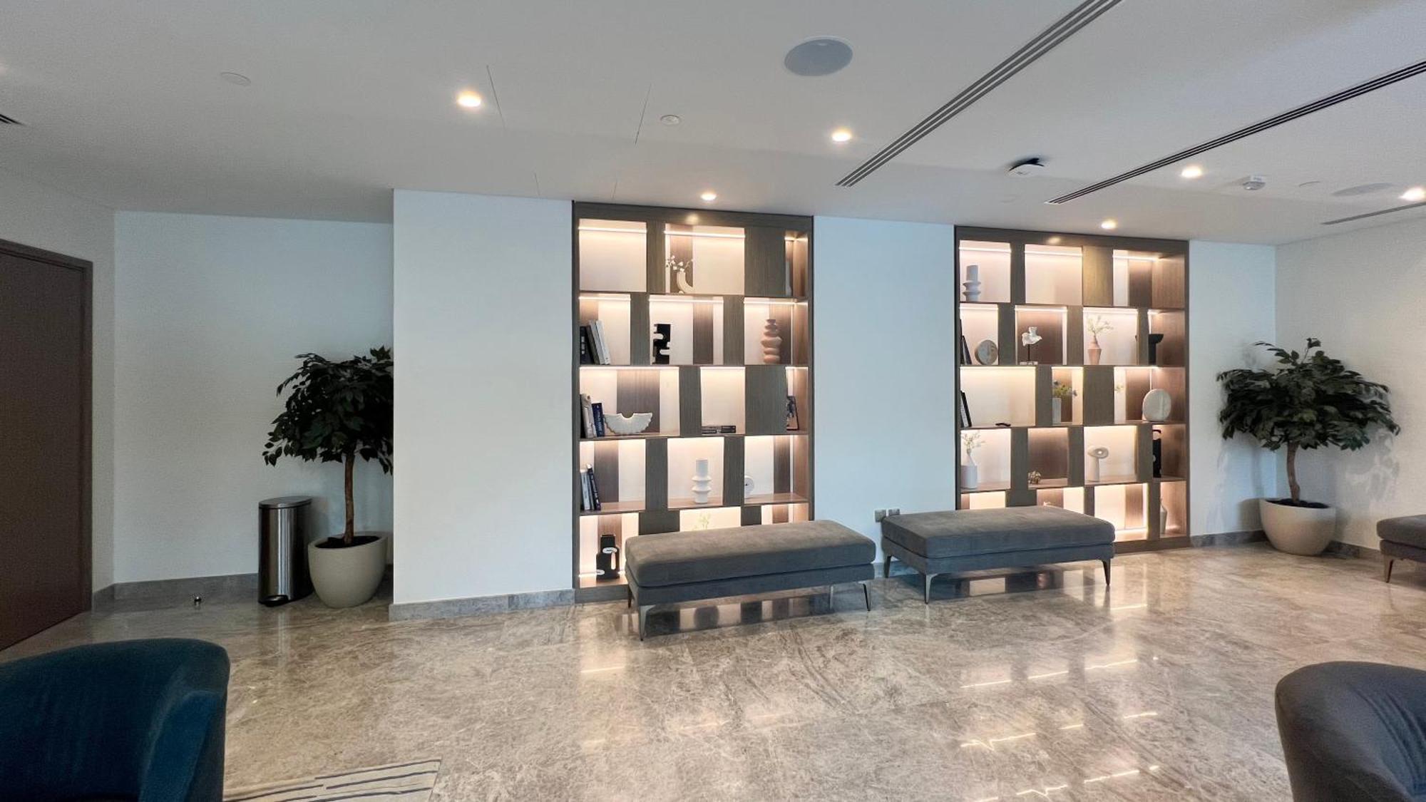 Burj Royale - Luxurious Brand New Two-bedroom In Downtown, Burj Khalifa View Pool In The Building, 5-min Walk To Mall & Fountains * Dubai
