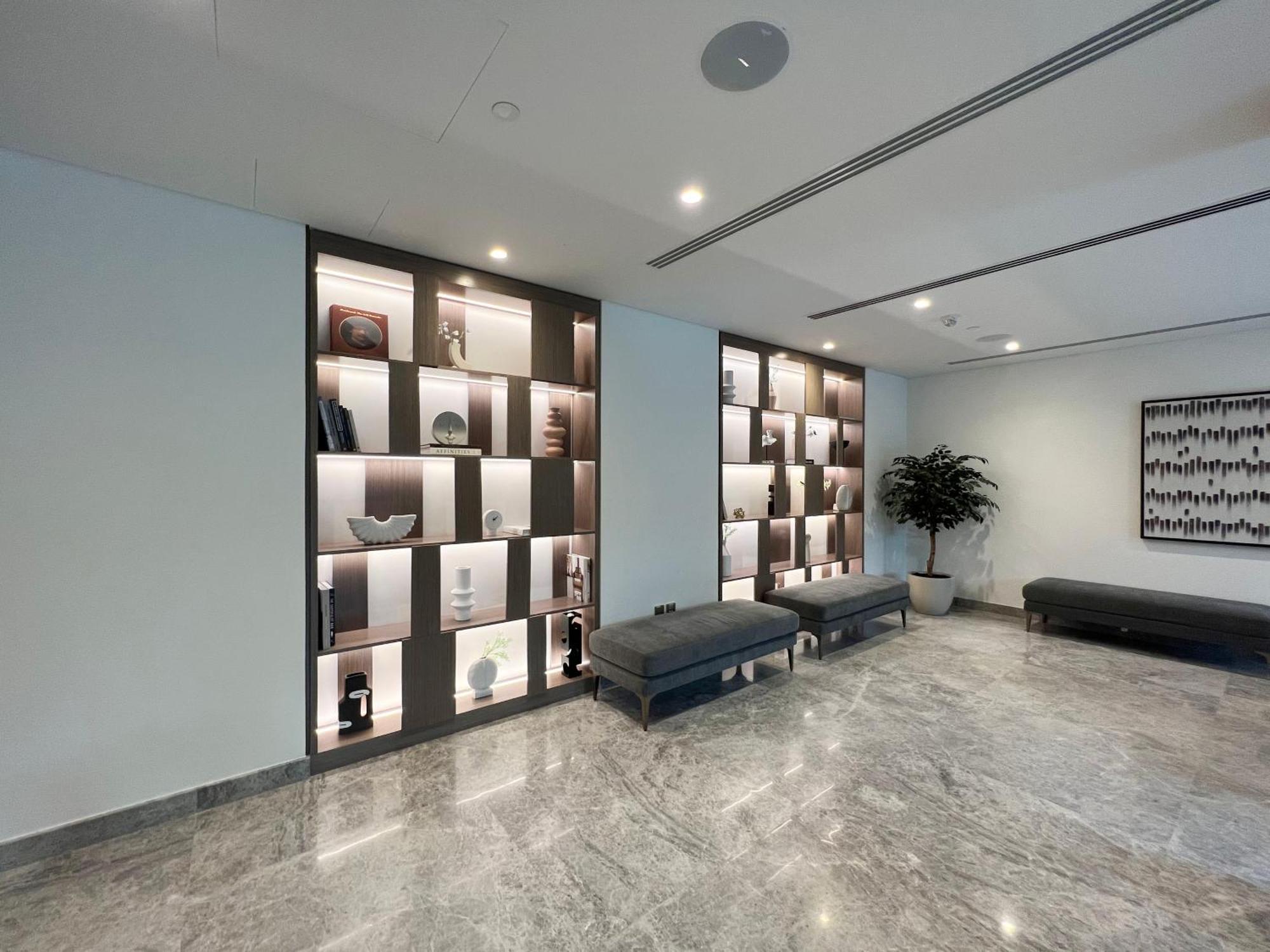 Burj Royale - Luxurious Brand New Two-bedroom In Downtown, Burj Khalifa View Pool In The Building, 5-min Walk To Mall & Fountains * Dubai