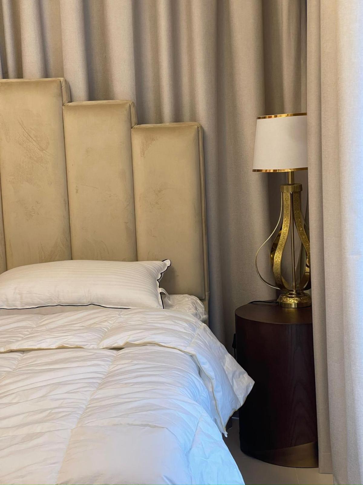 Apartment Vida Marina Emaar Seaview New One Bedrrom 65sqm Dubai