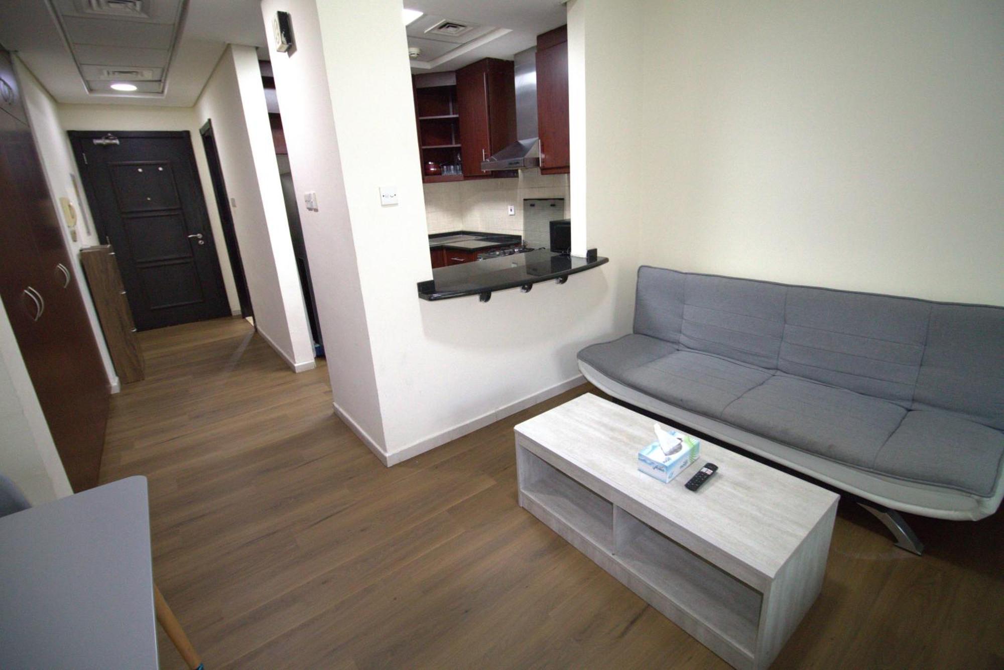 Apartment Druvya Homes, Bld Dg059, Street No,4 Discovery Gardens, Close To The Gardens Metro 3 Minutes Walkable Dubai