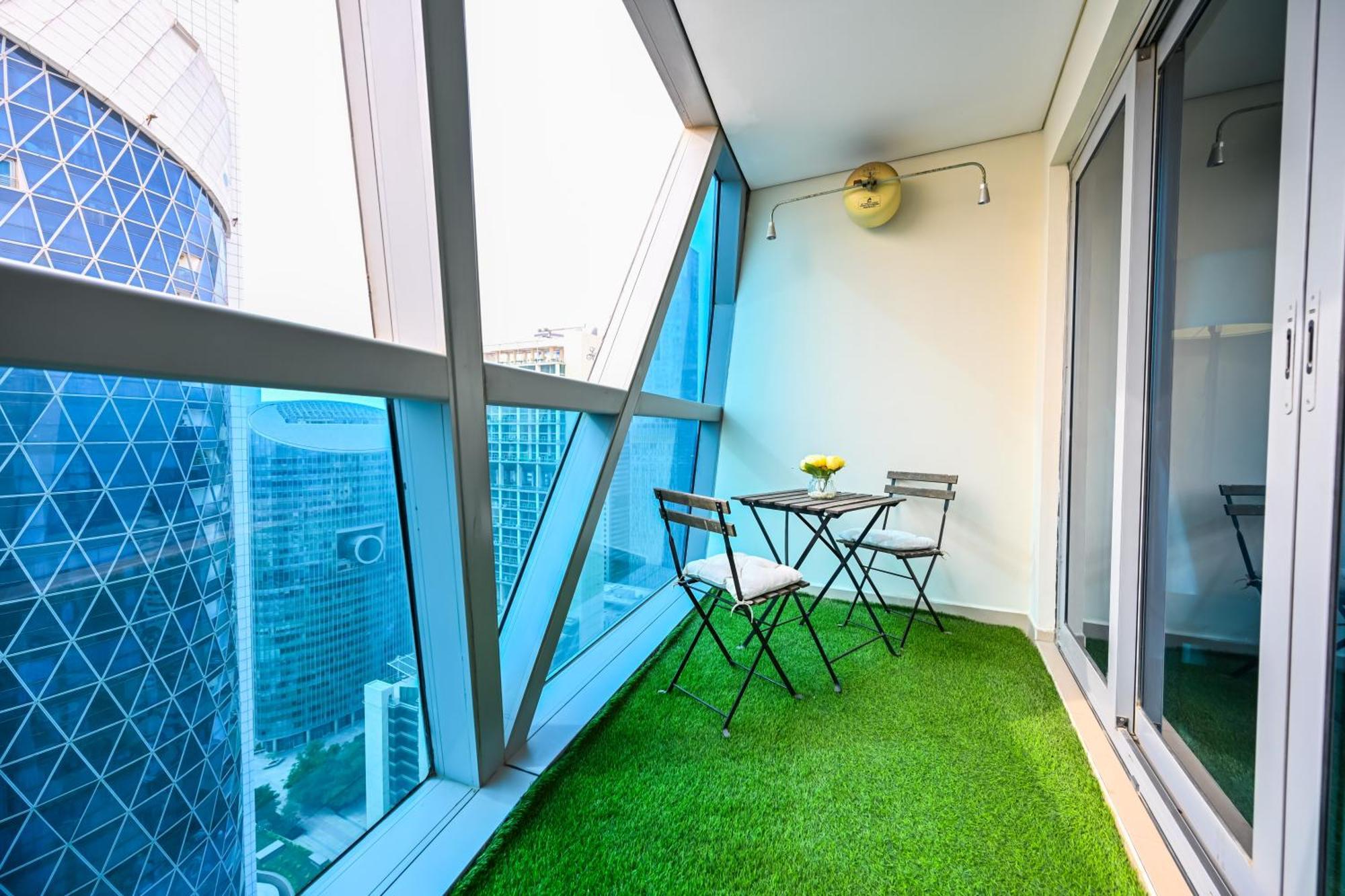 Spacious 1br In Difc Apartment