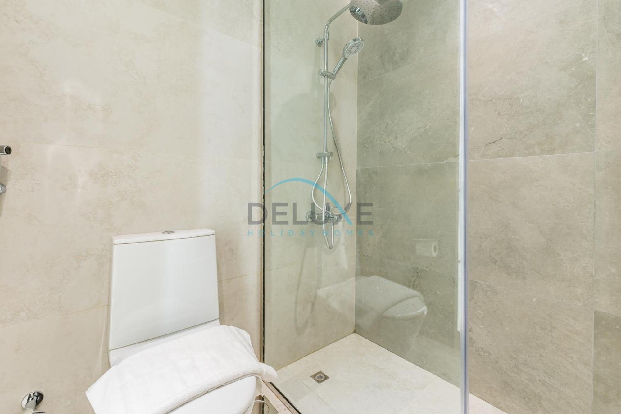Remodeled 1br With Sky * Dubai