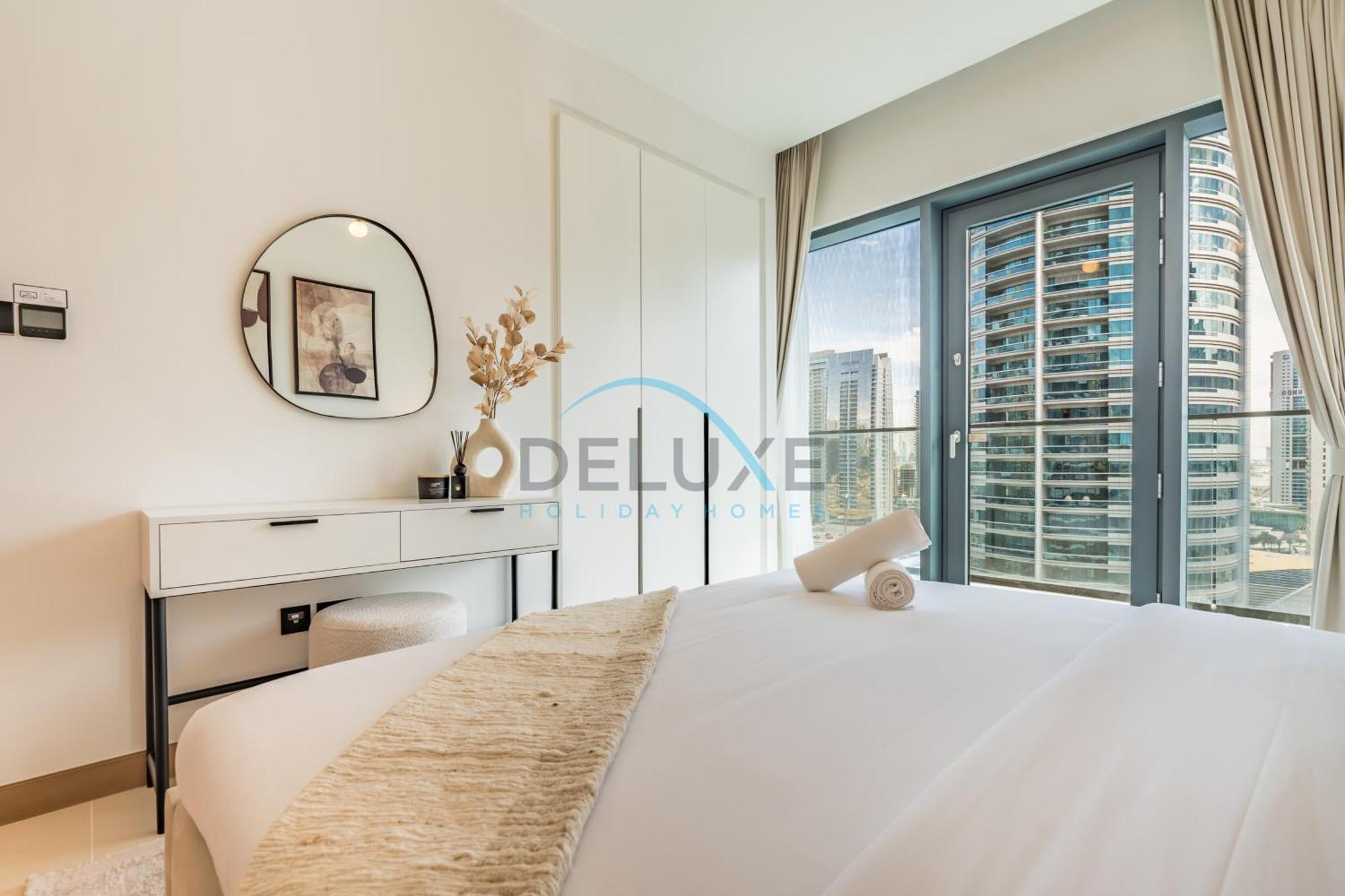 Contemporary 2br With Huge Balcony Dubai