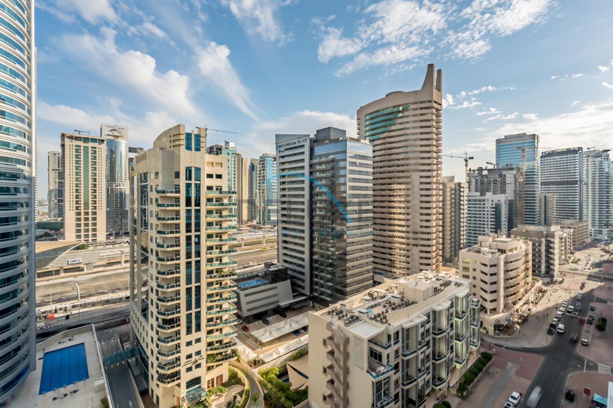 Contemporary 2br With Huge Balcony Apartment Dubai