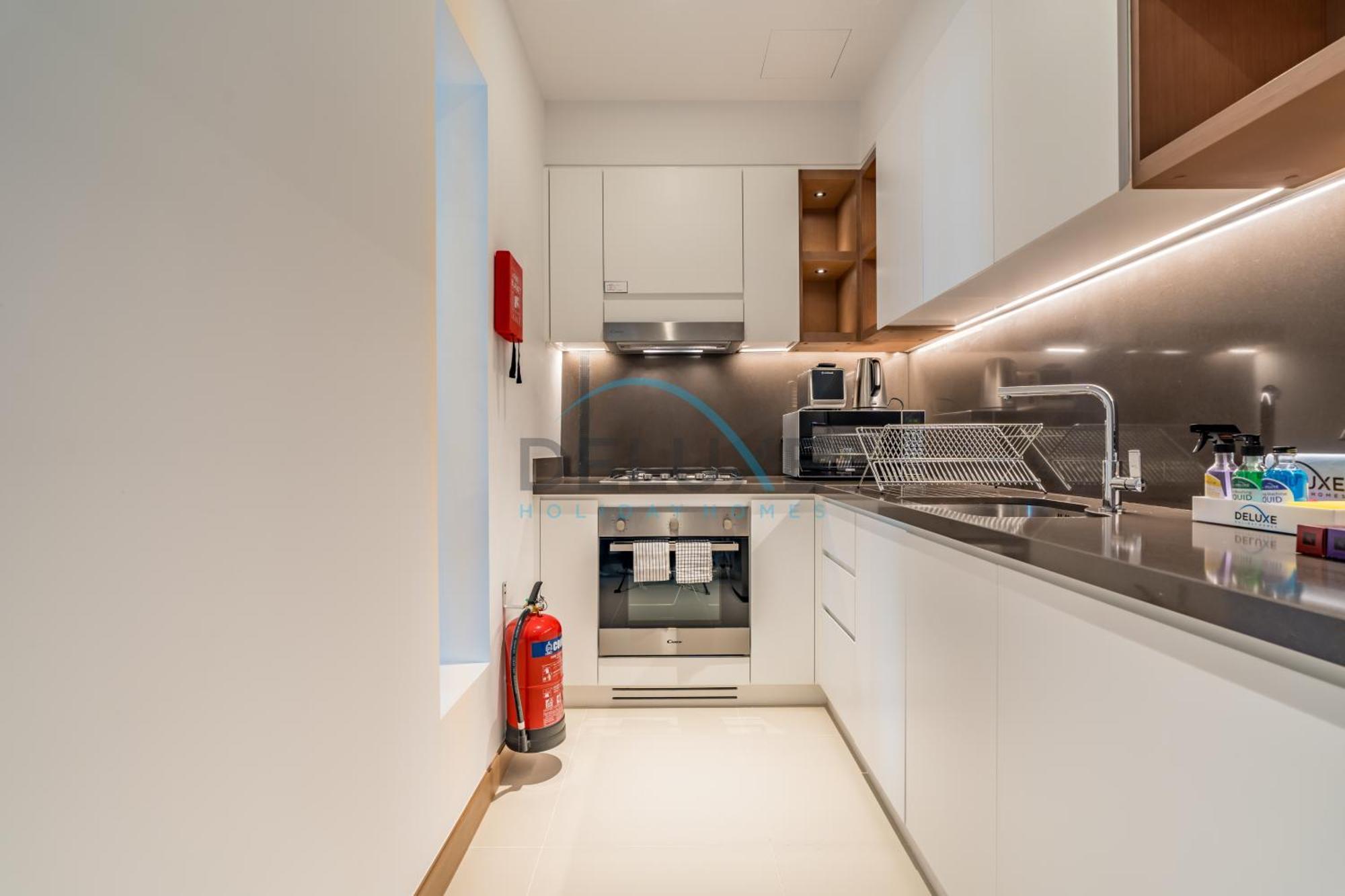 Contemporary 2br With Huge Balcony Dubai