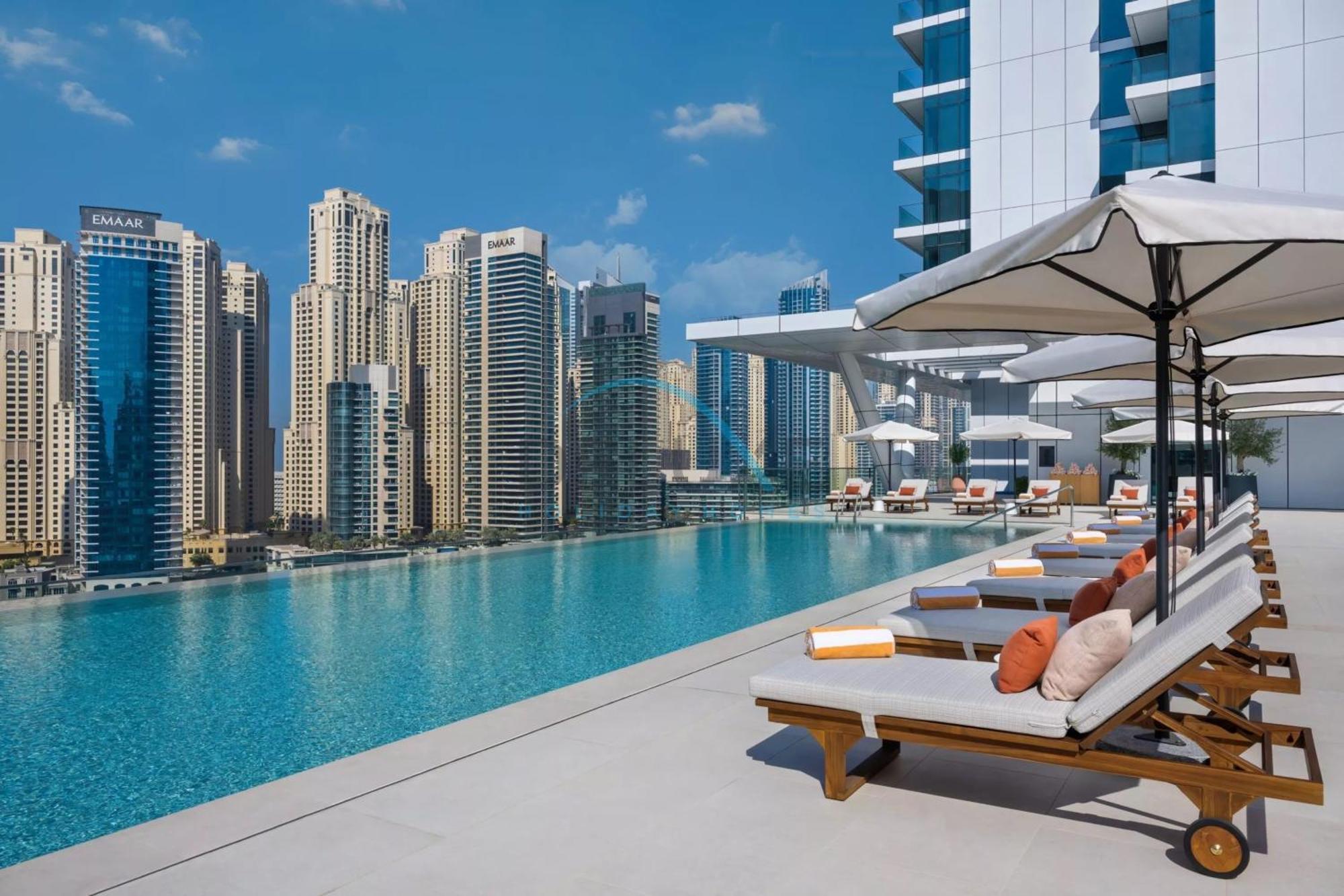 Contemporary 2br With Huge Balcony Apartment *
