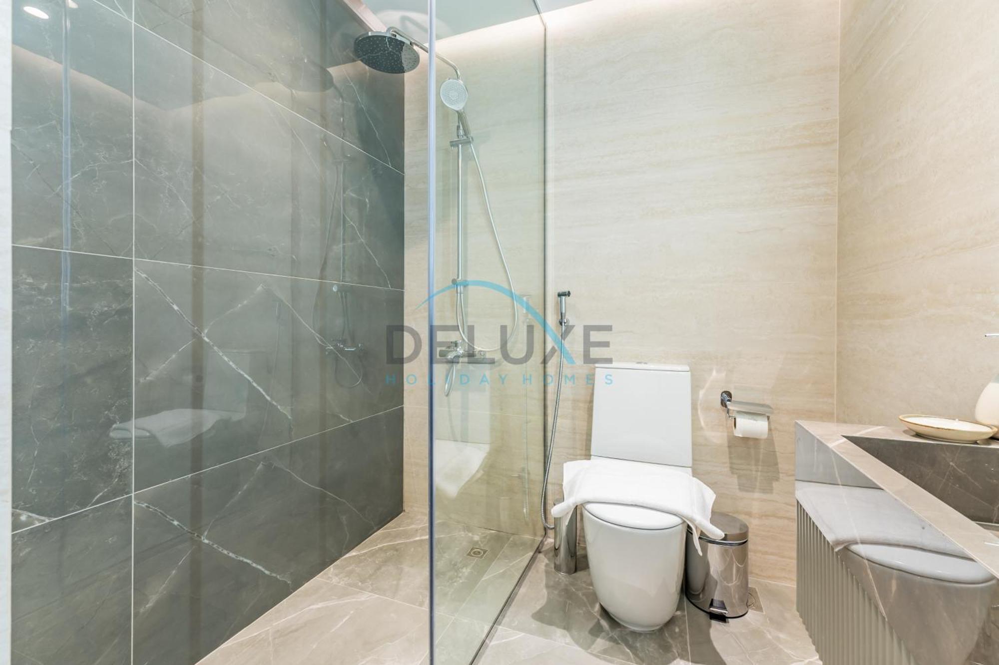 Serene 2br With Iconic Palm Jumeirah Views, Marina By Deluxe Homes Apartment Dubai