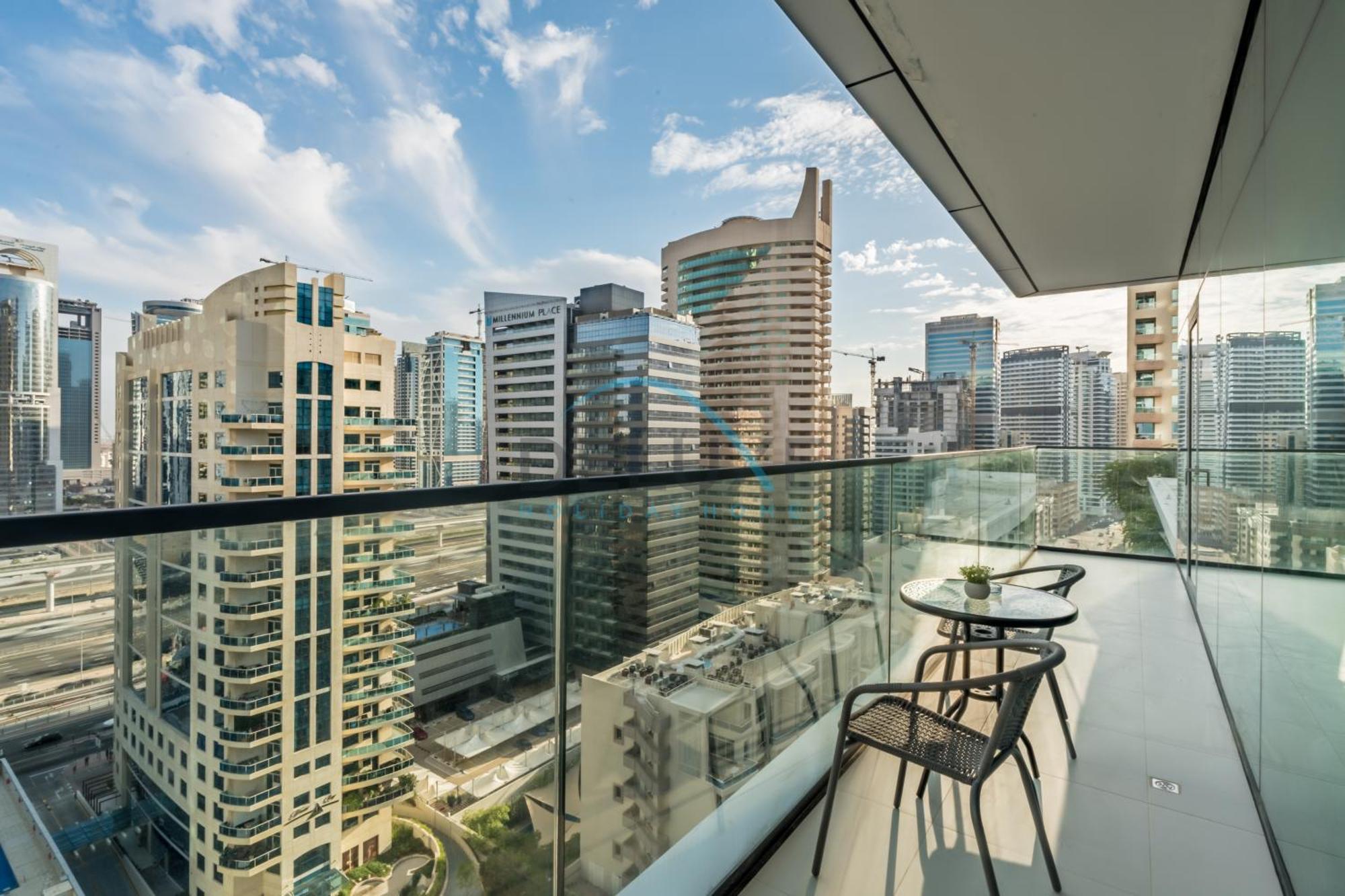 Contemporary 2br With Huge Balcony Dubai