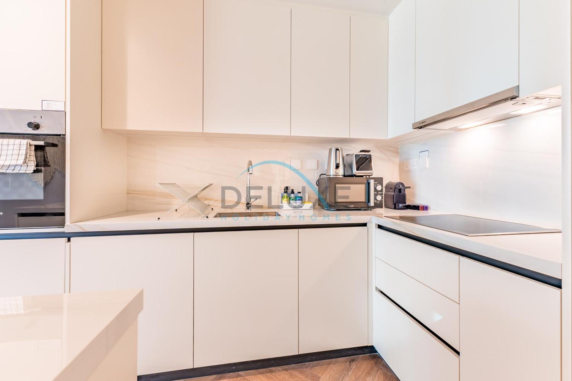 Serene 2br With Iconic Palm Jumeirah Views, Marina By Deluxe Homes Apartment Dubai
