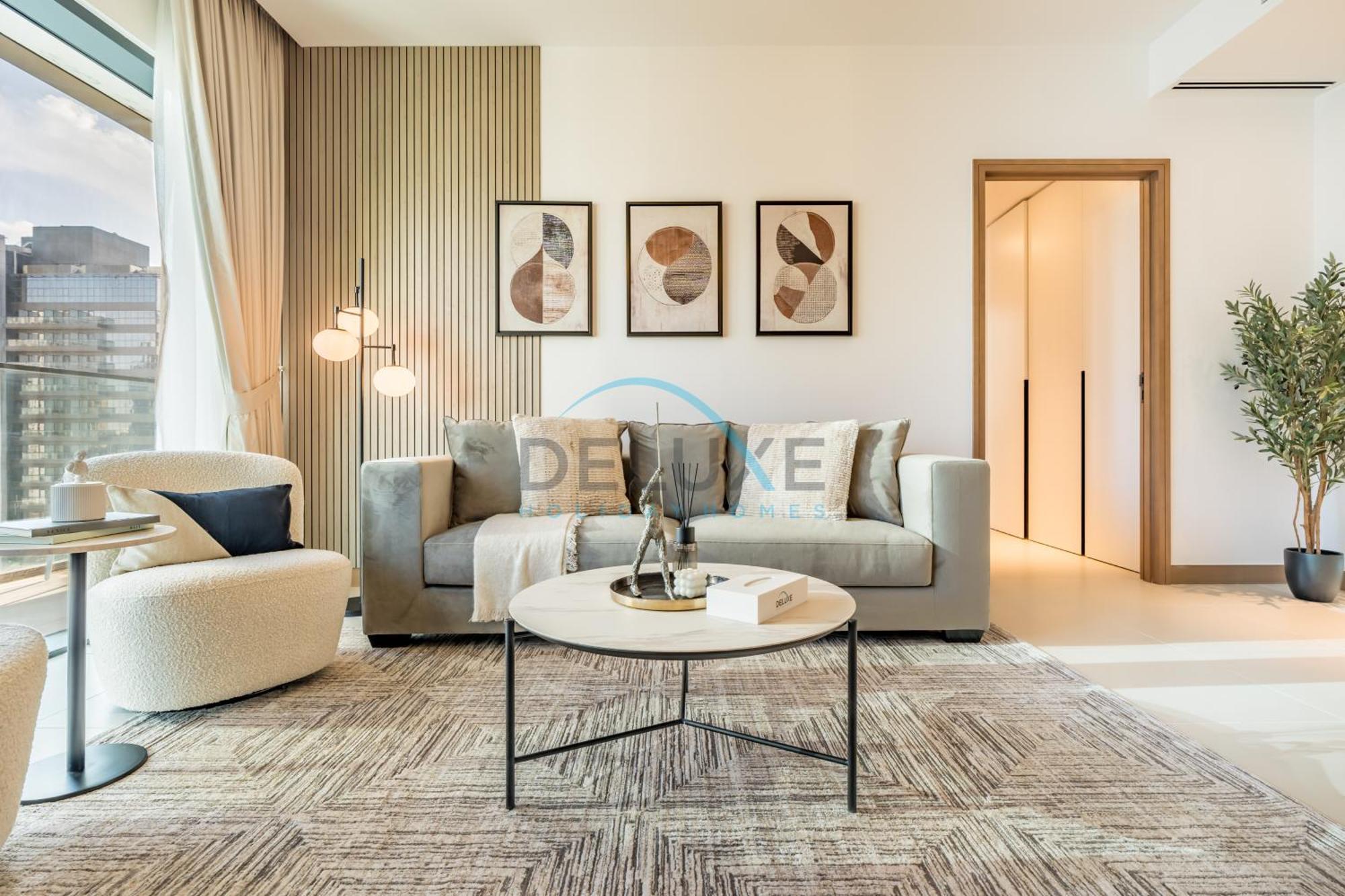 Contemporary 2br With Huge Balcony Apartment