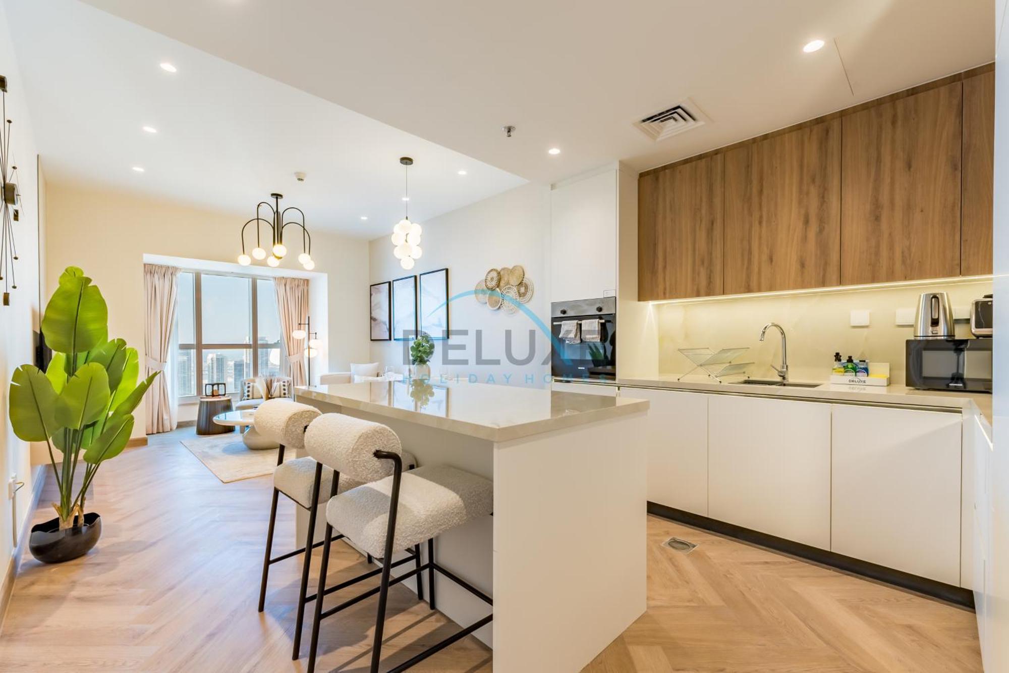Remodeled 1br With Sky Apartment Dubai
