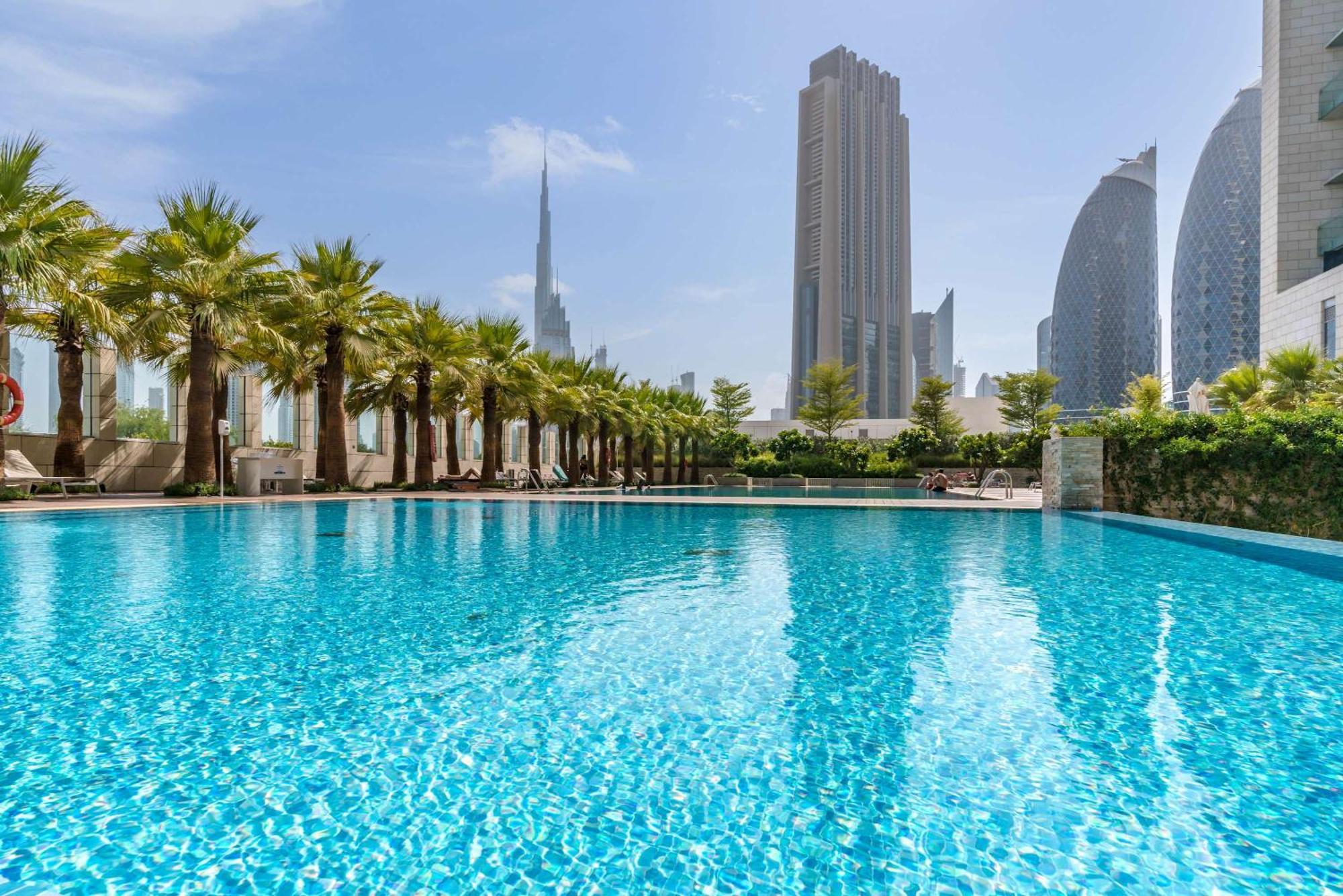 Silkhaus Modern Difc With Burj Khalifa View In Burj Daman Apartment Dubai