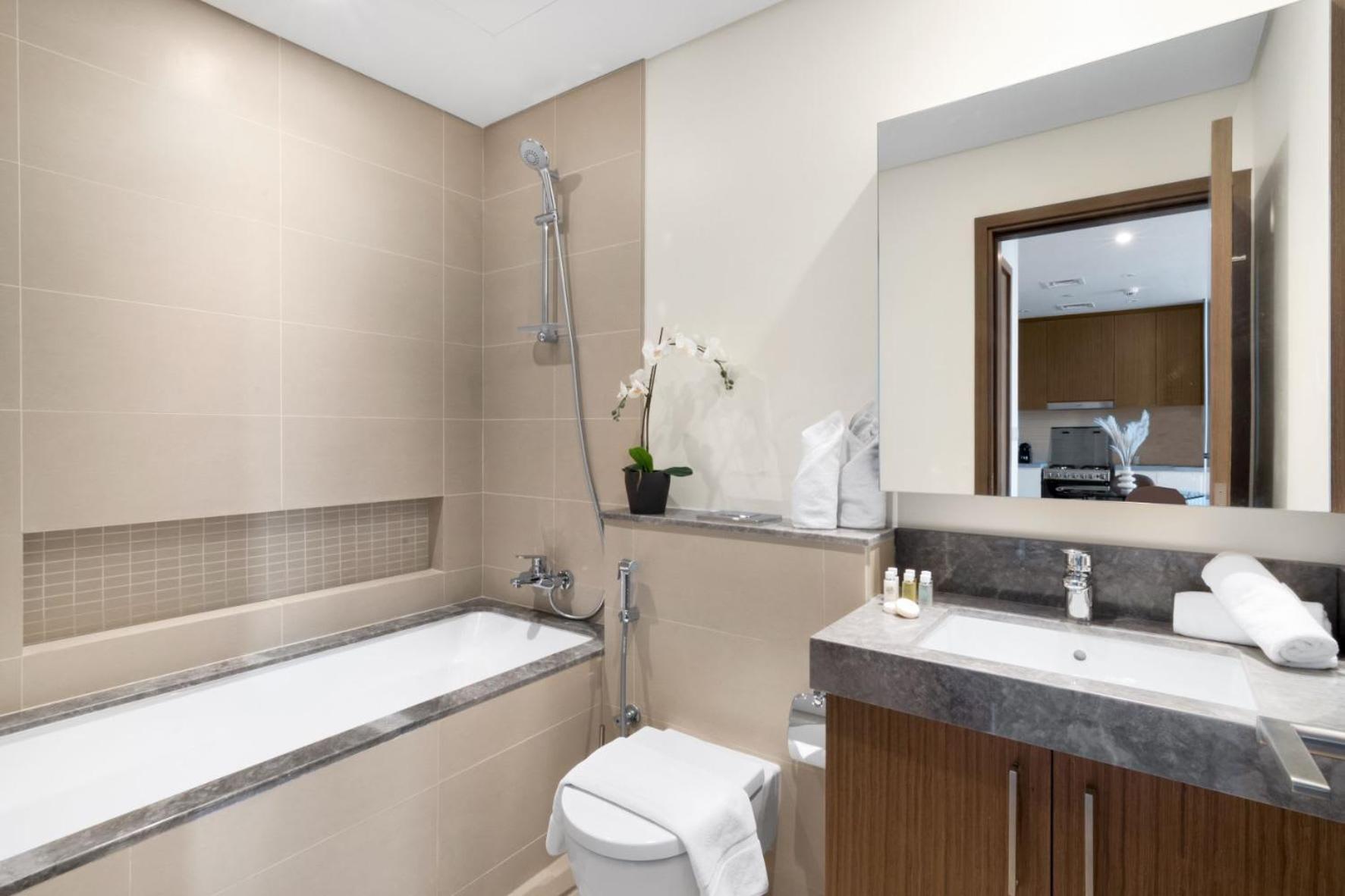 Apartment Silkhaus Elegant 1bdr Pad With Marina And Views New Building *