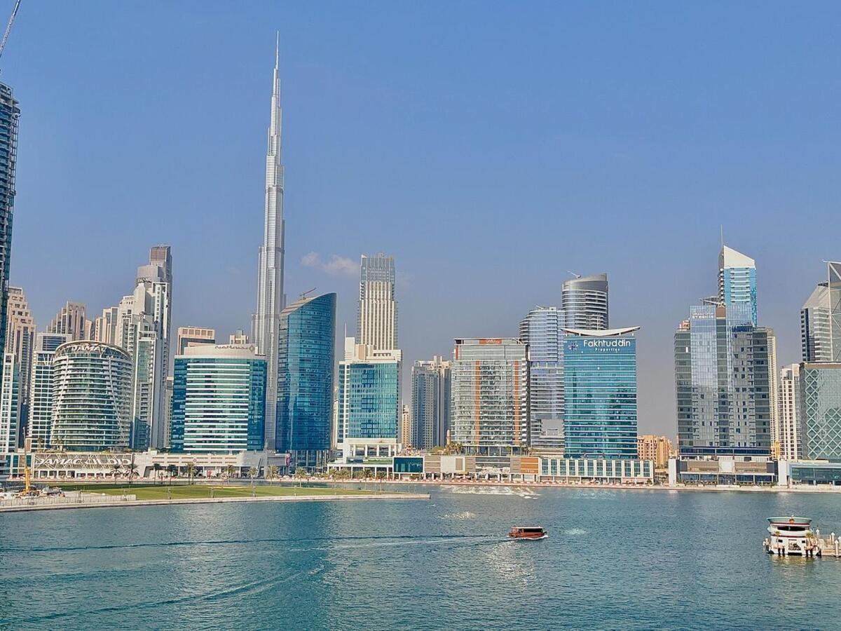 Panoramic! Burj Khalifa And Canal View! Apartment