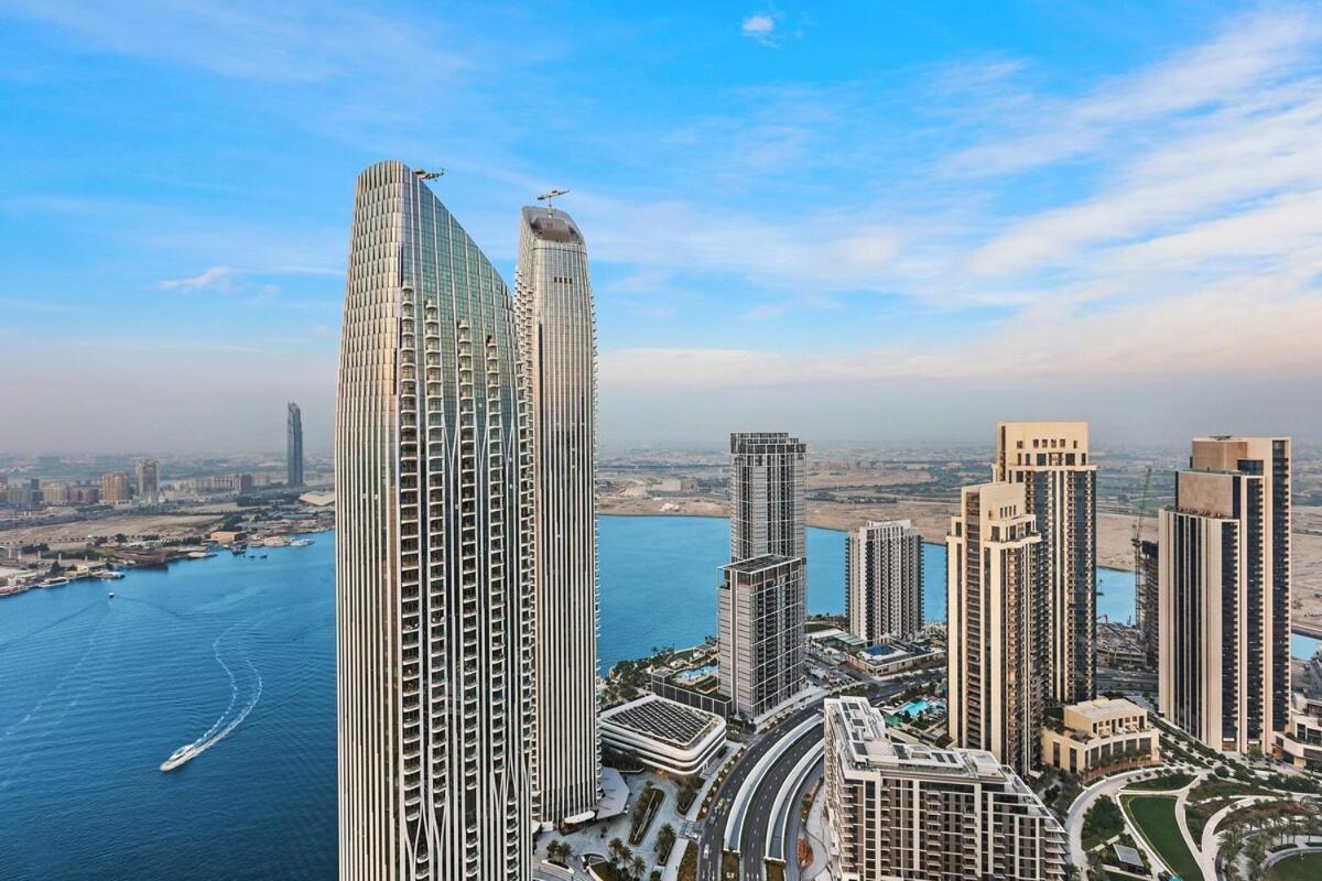 First Class 2br Panoramic Creek Views Apartment Dubai