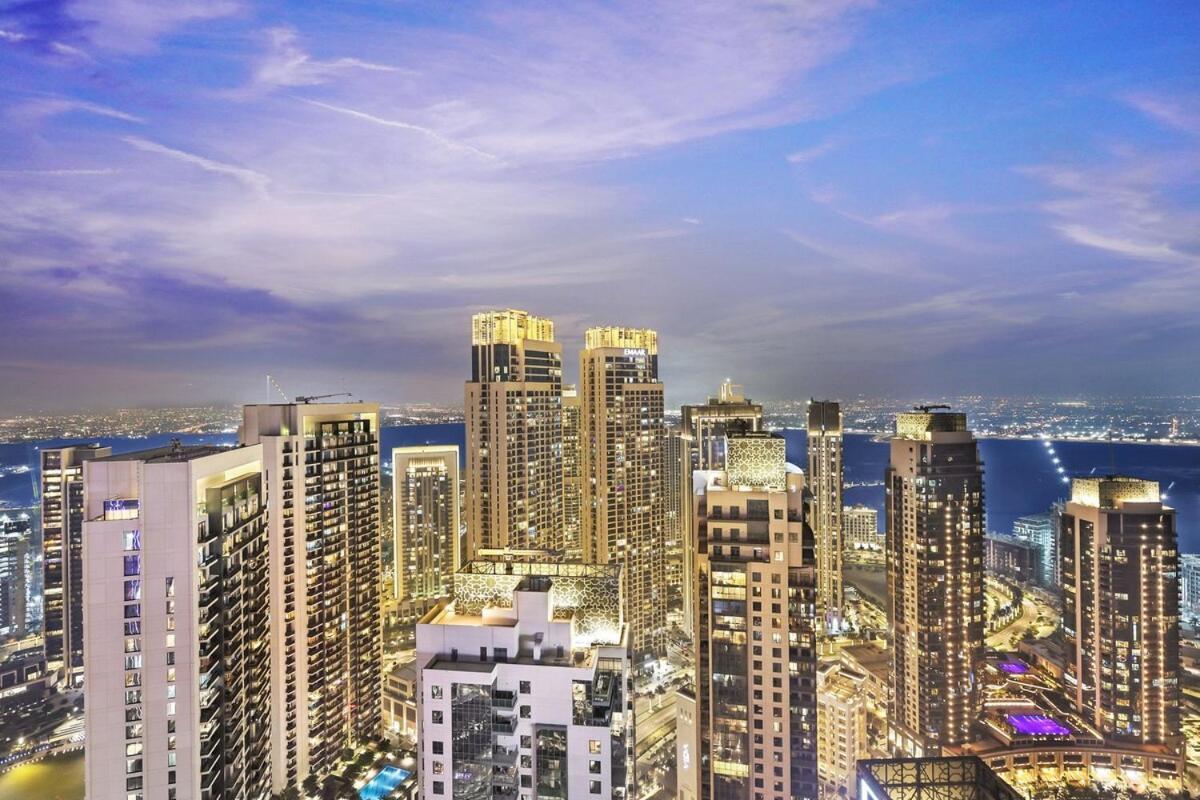 Apartment First Class 2br Panoramic Creek Views Dubai