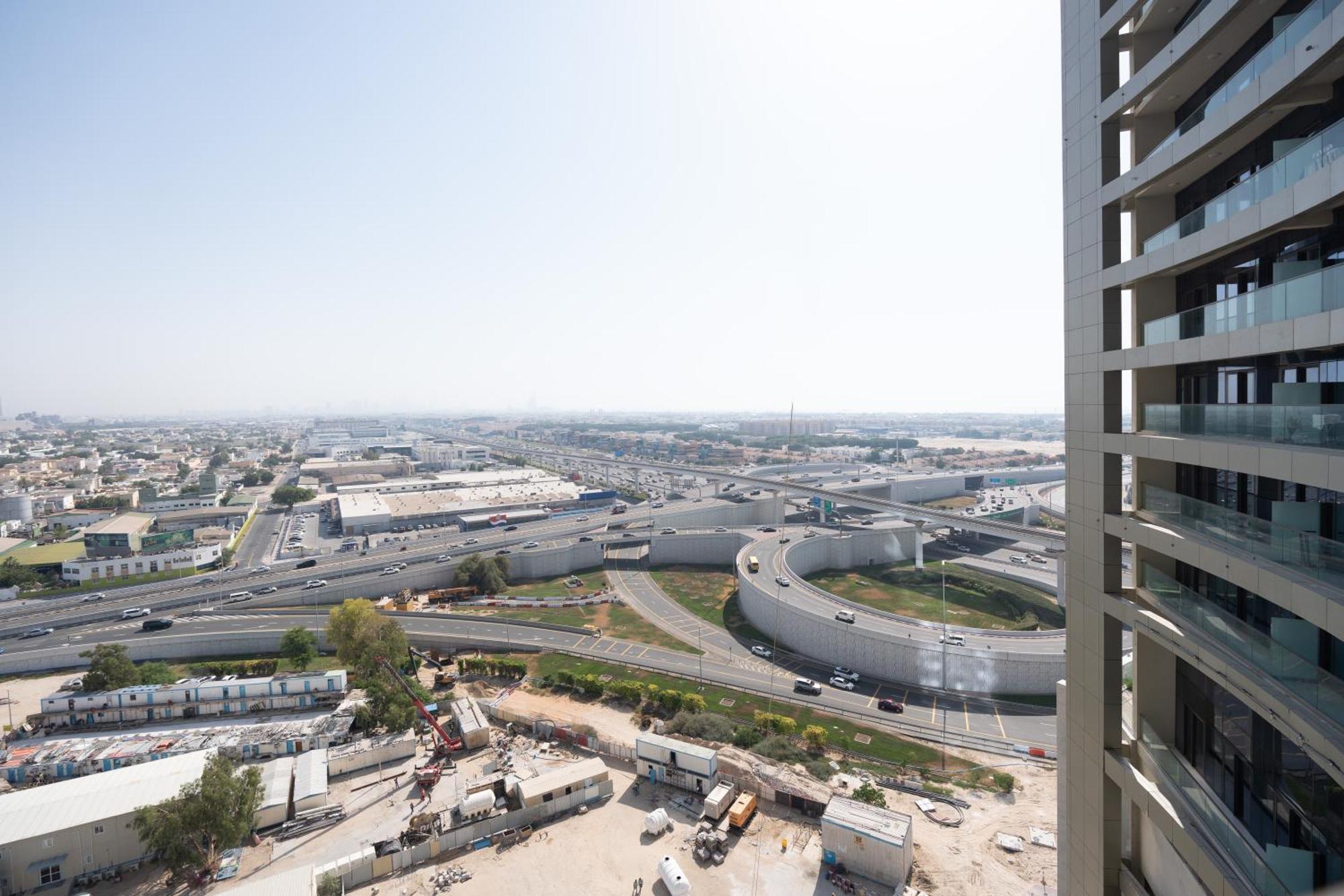 Luxury At Aykon Tower - Views Apartment *
