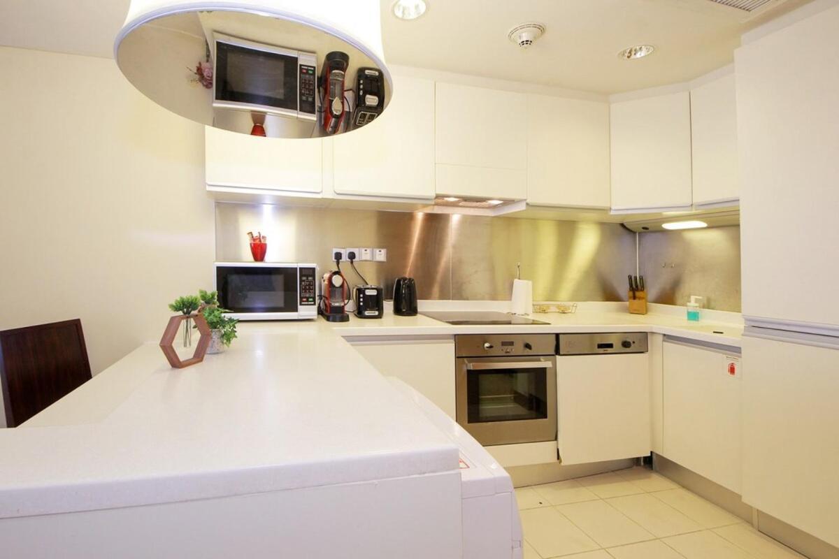 Emaar Residence-fashion Avenue- Spacious For Monthly Apartment