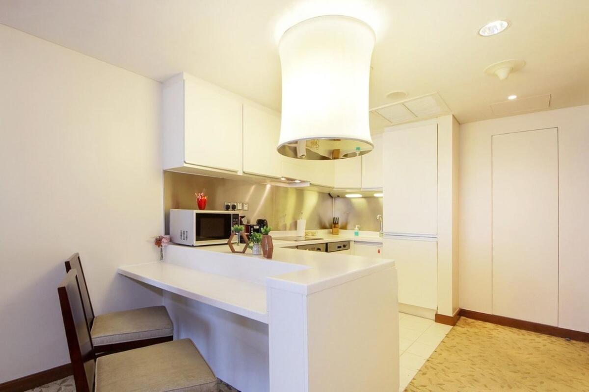 Emaar Residence-fashion Avenue- Spacious For Monthly * Dubai