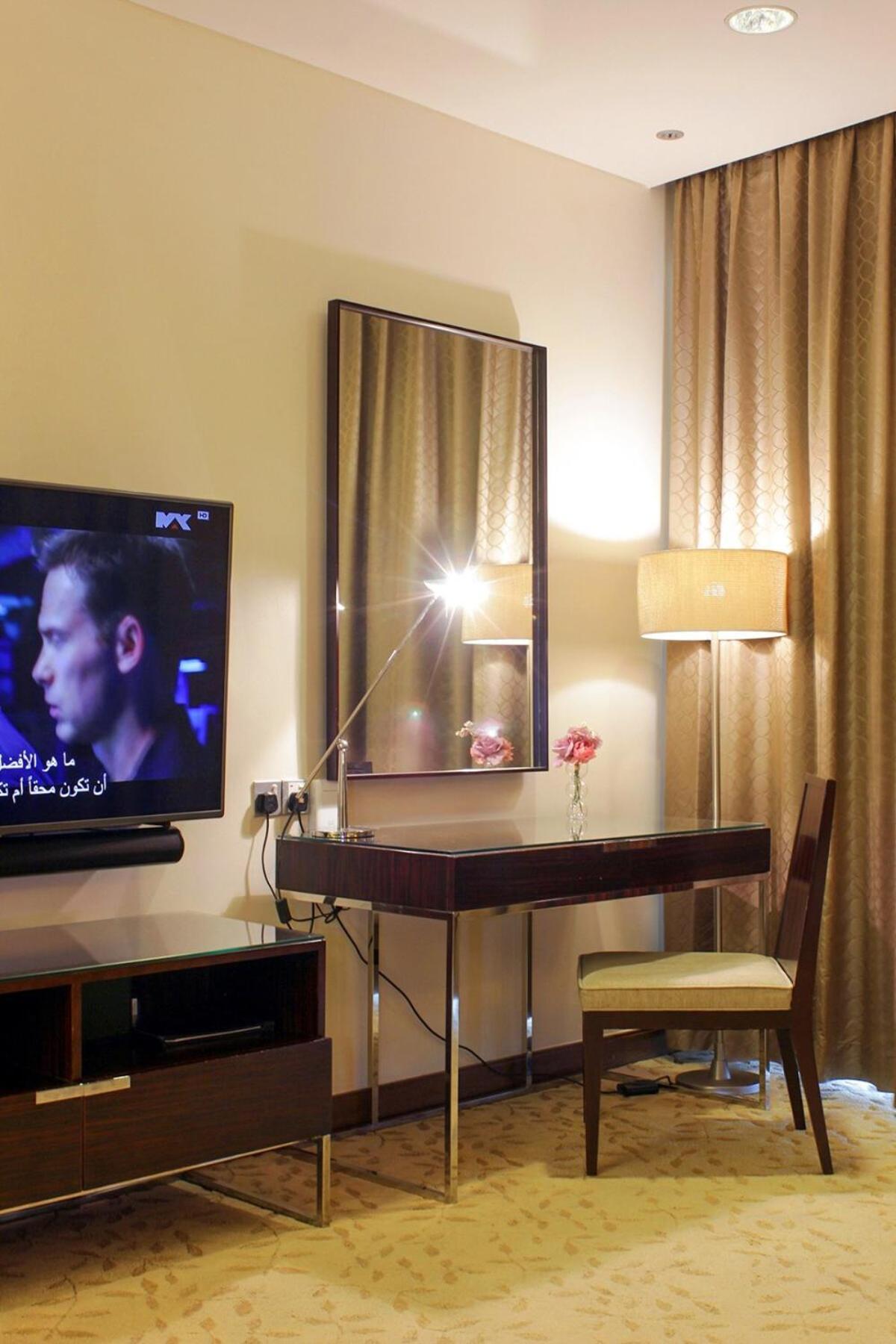 Emaar Residence-fashion Avenue- Spacious For Monthly *