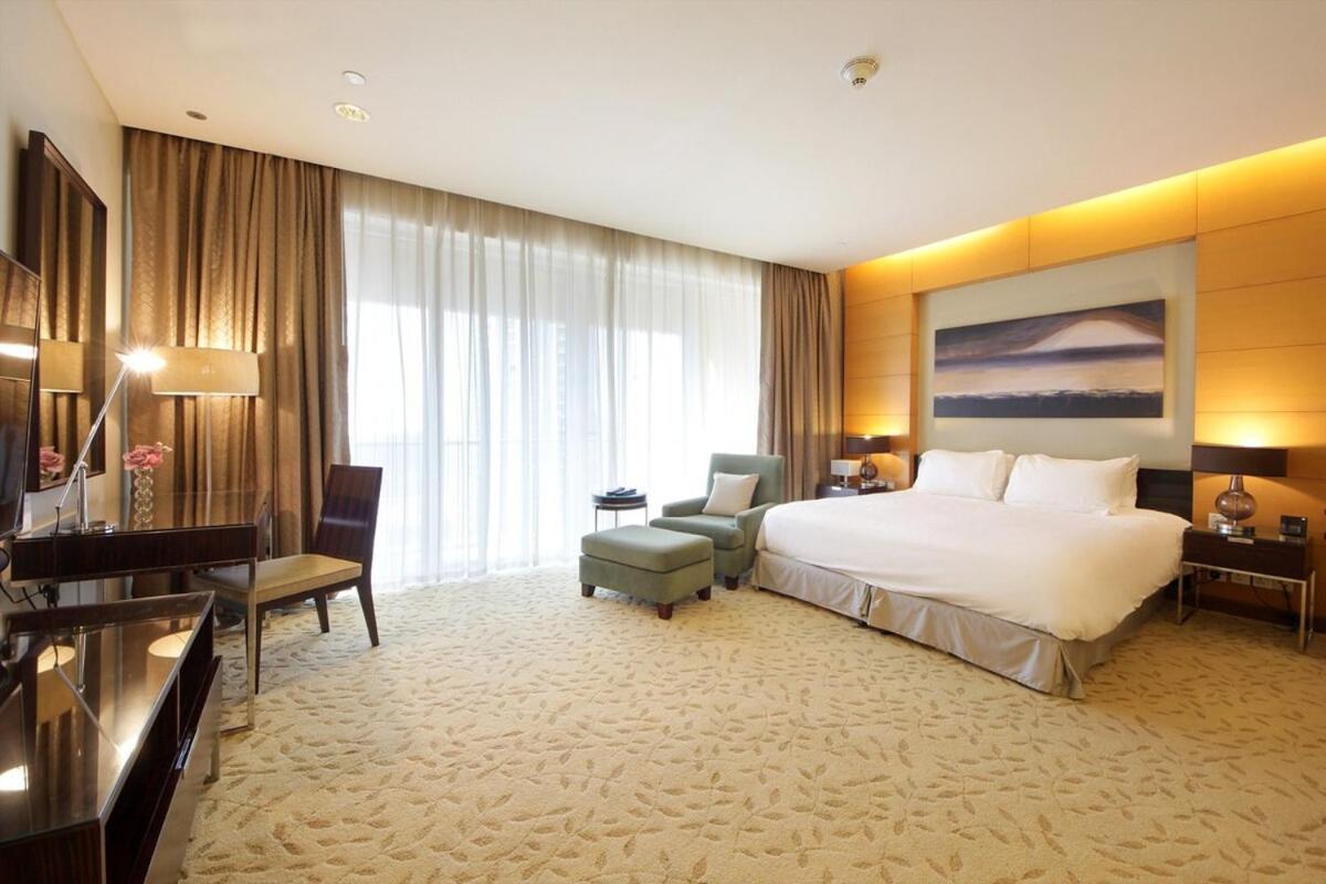 Emaar Residence-fashion Avenue- Spacious For Monthly Apartment Dubai