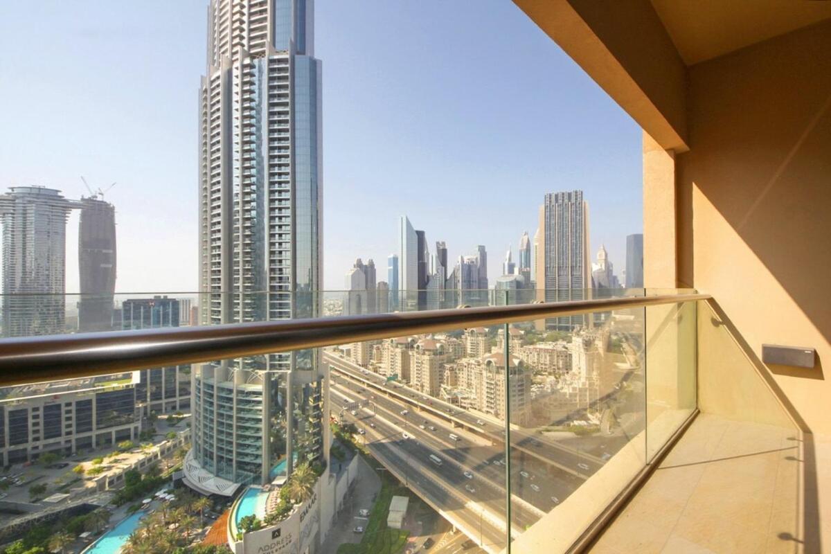 Emaar Residence-fashion Avenue- Spacious For Monthly *