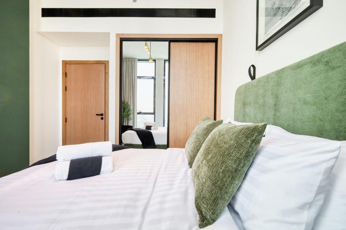 Stunning 1 Bed In Binghatti House Jvc