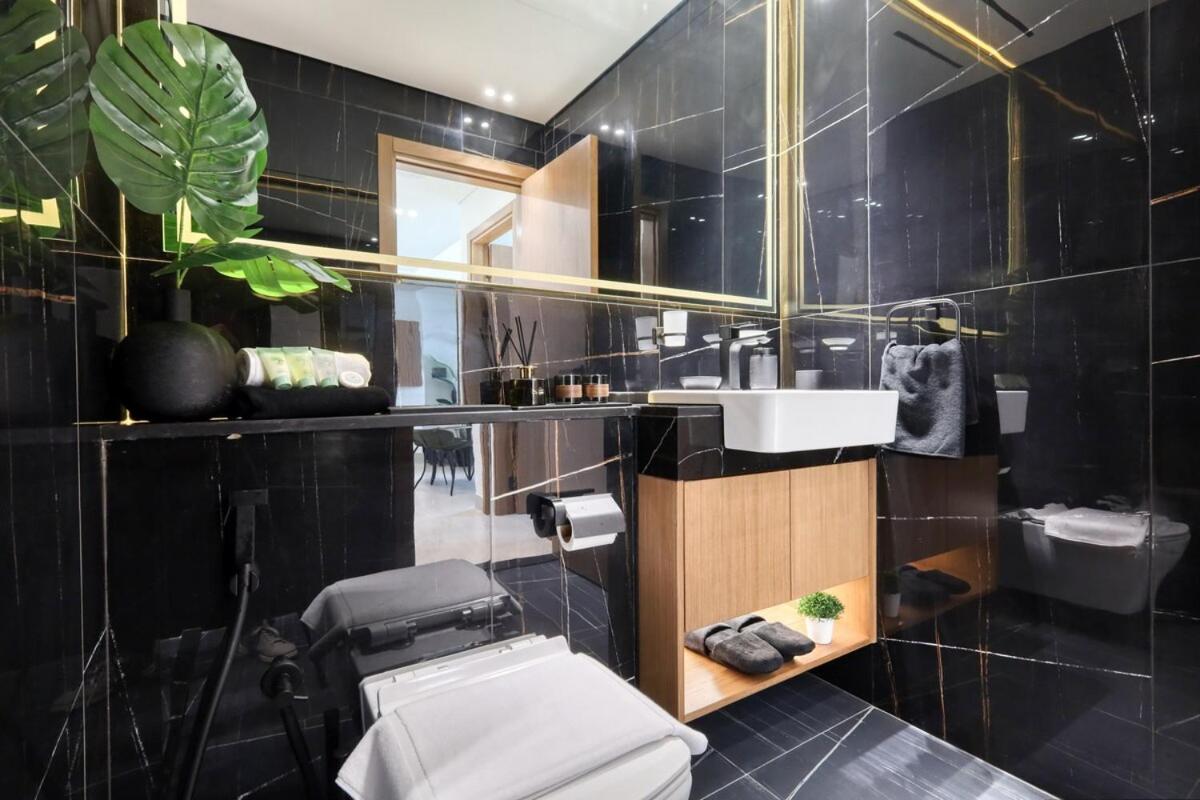 Stunning 1 Bed In Binghatti House Jvc *