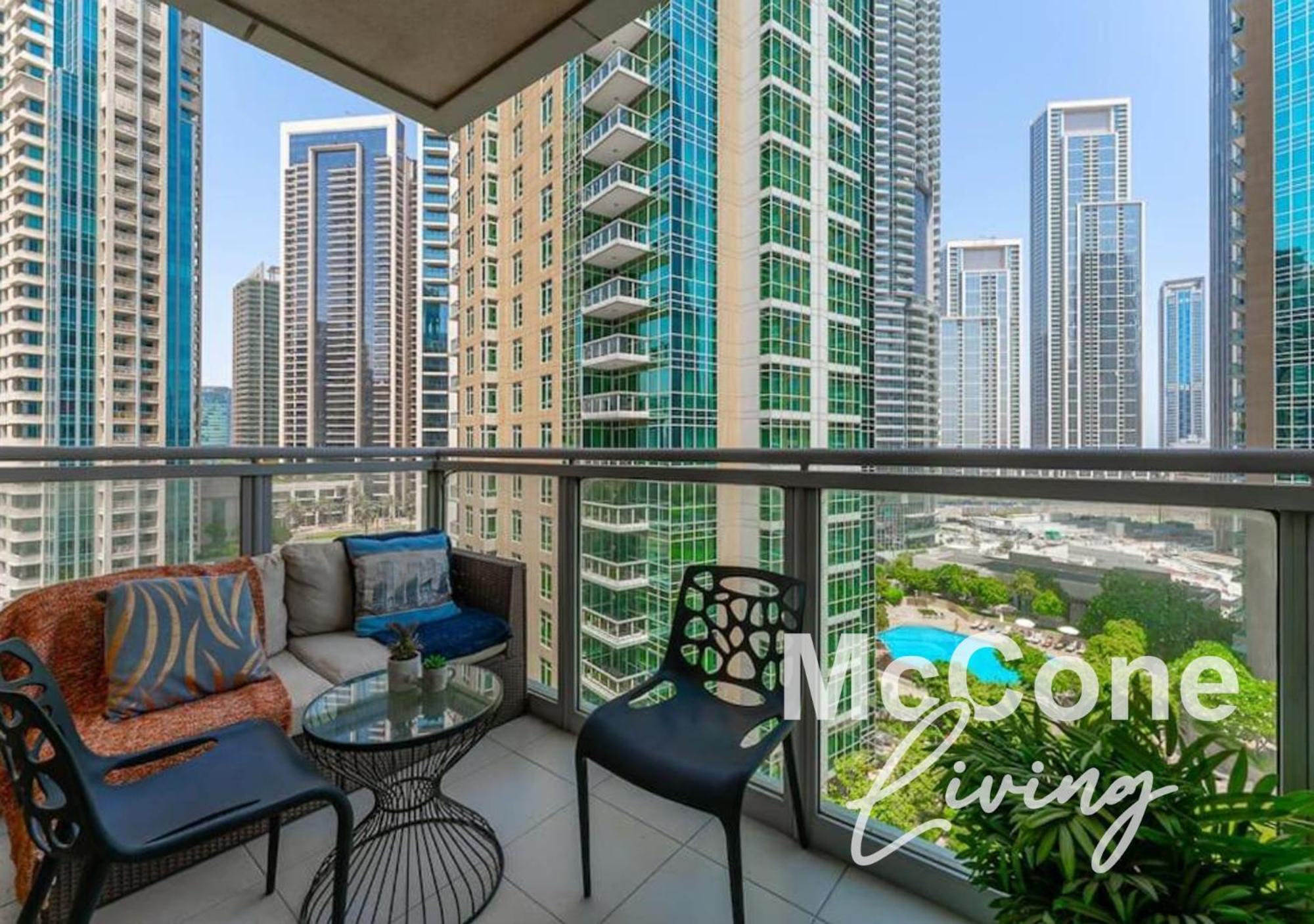 Classic 1 Bed In The Tower 3 *