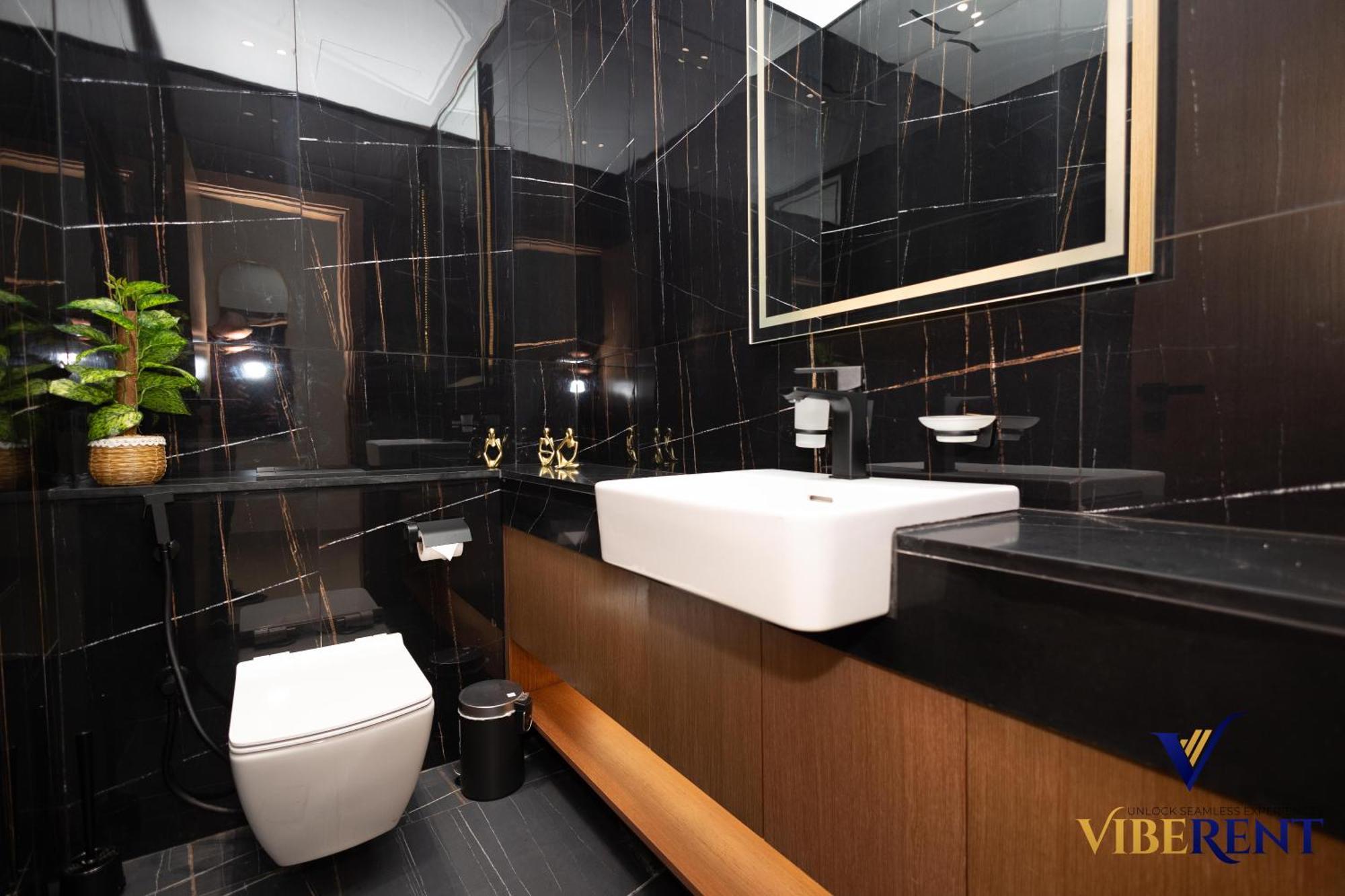 1-br Binghatti Rooftop Pool, Gym * Dubai