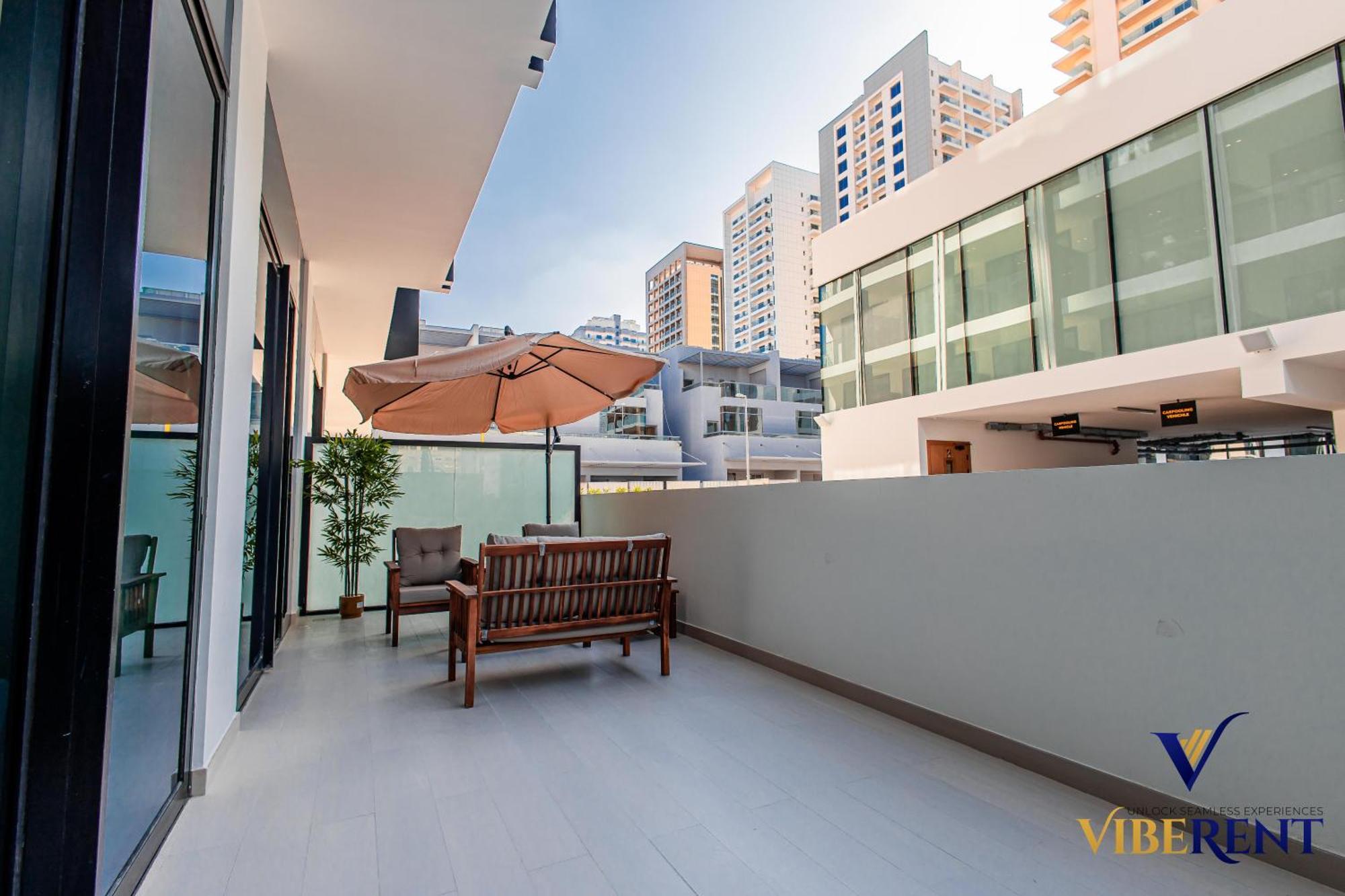 1-br Binghatti Rooftop Pool, Gym Apartment