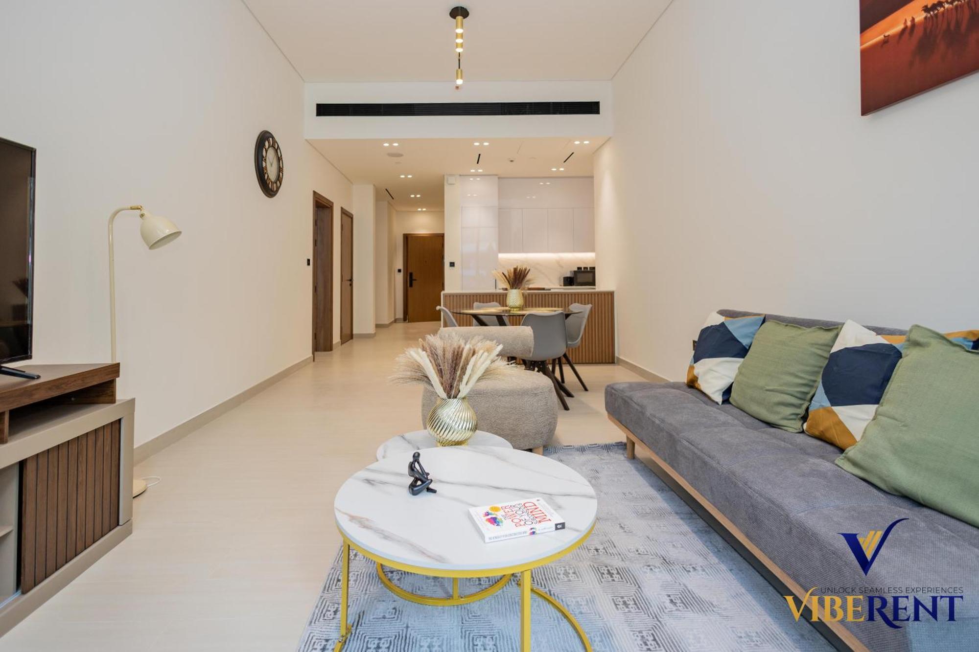 Apartment 1-br Binghatti Rooftop Pool, Gym *