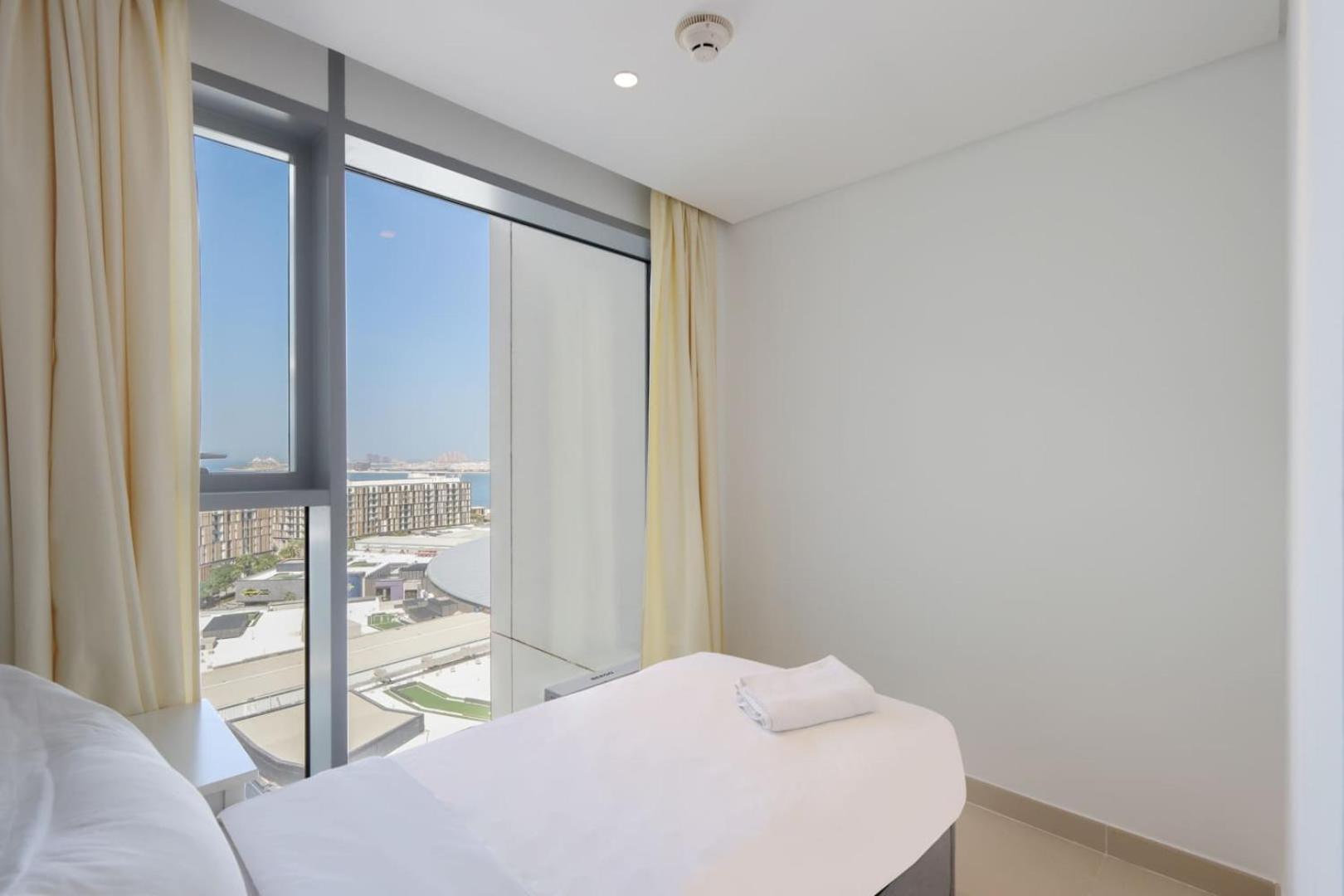 Livbnb-ain Panorama Radiant 3br Haven With Maid's Apartment *