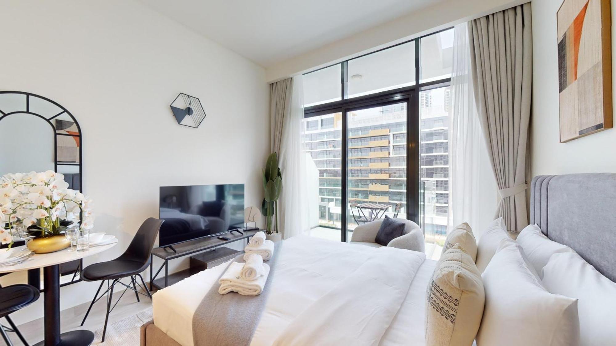 With 1 Bedroom In Meydan One - Nad Al Sheba 1 - Apartment