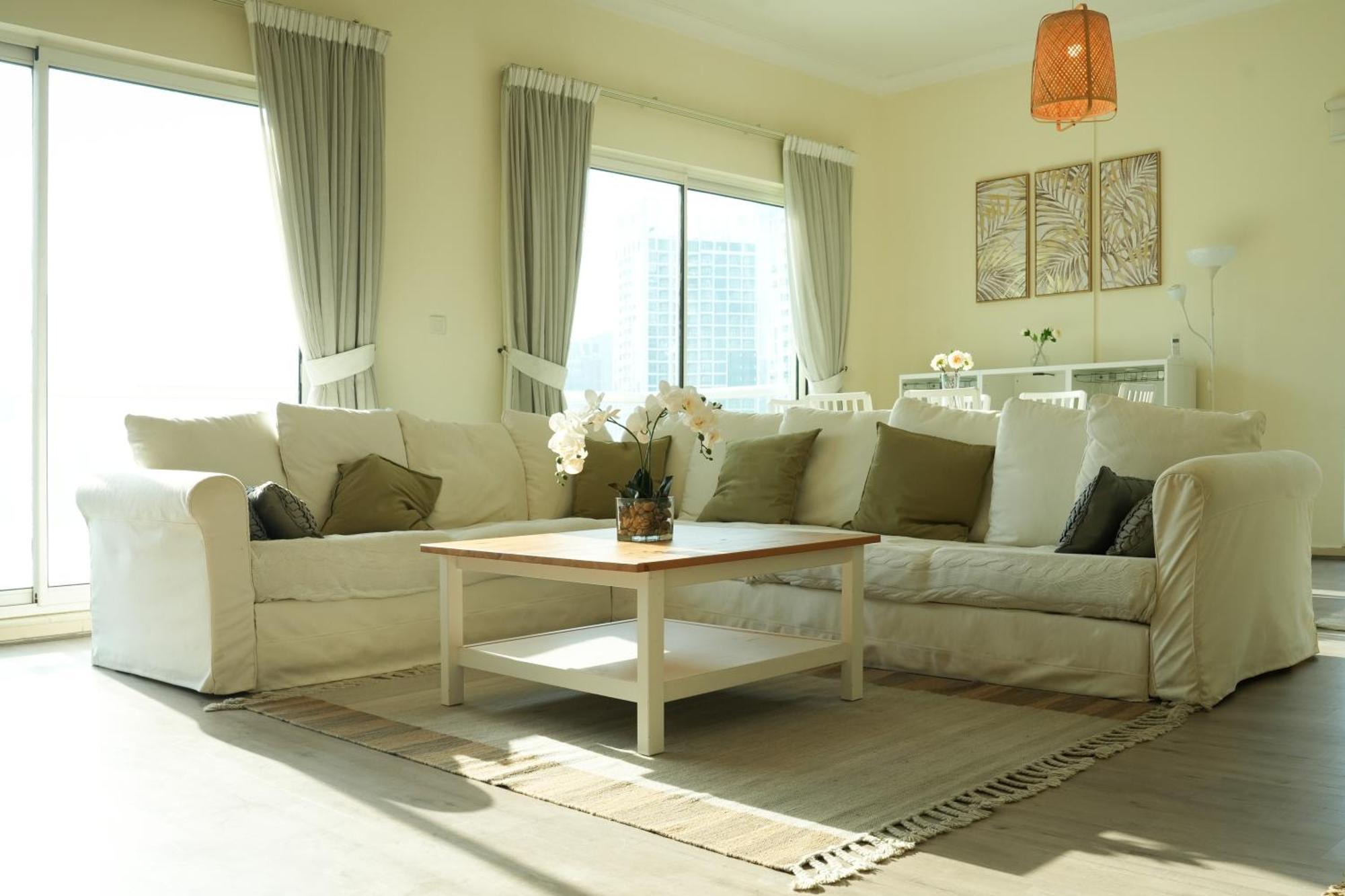Apartment Mayfair Residency 1, 2-bed With Canal View Dubai