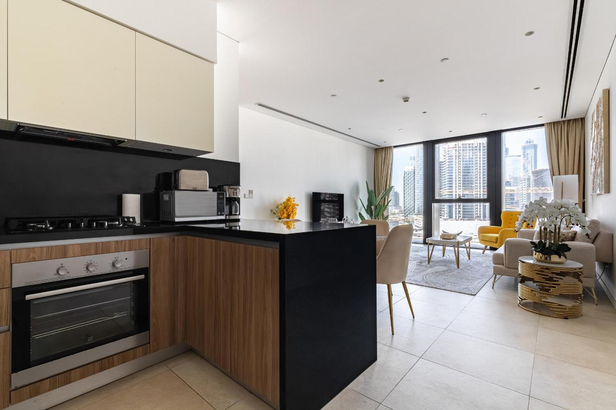 Modern 1br In The Heart Of By Simply Comfort *