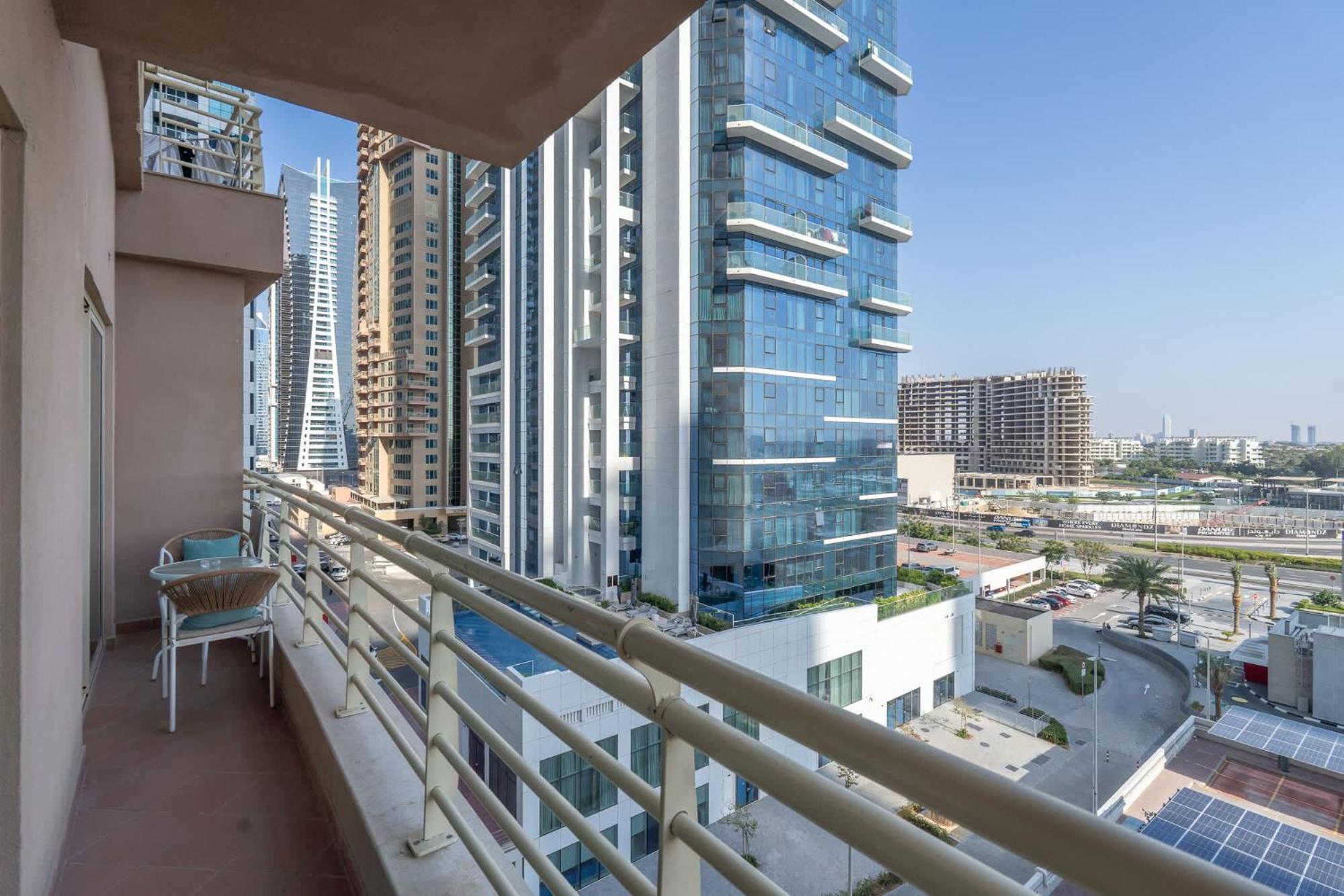 1 Bedroom With A View And Sleeps 4 Dubai