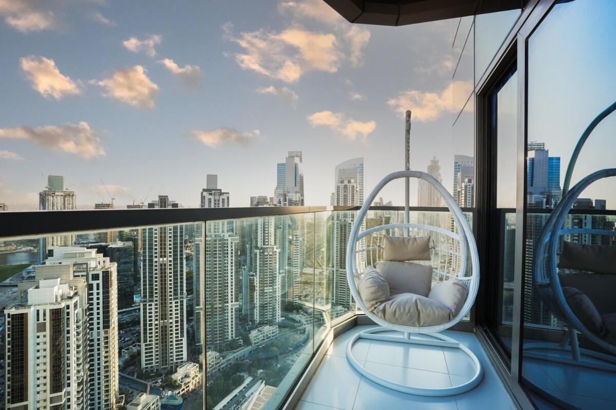 Tallest Infinity Pool With Burj Khalifa Views Apartment