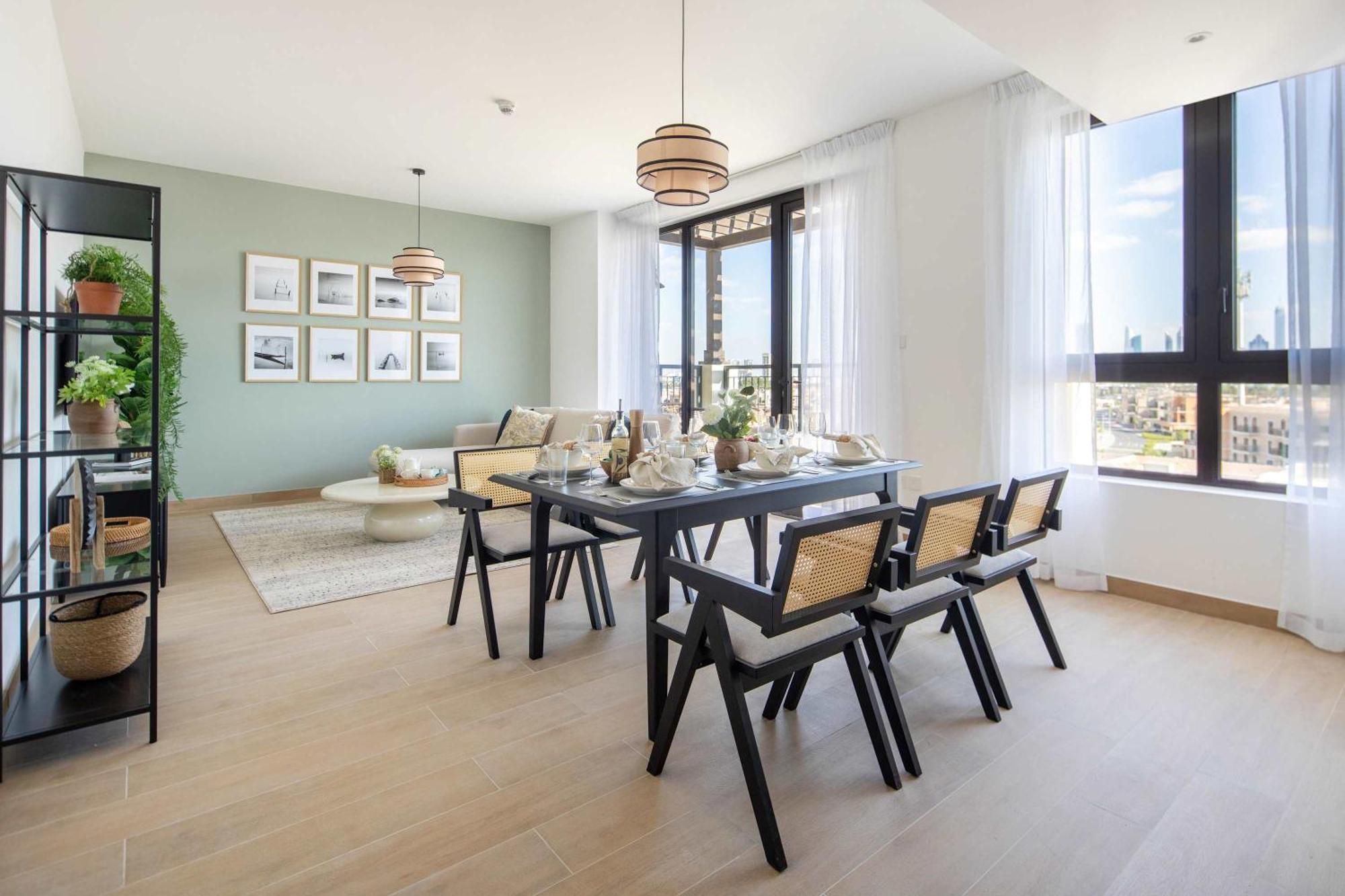 Frank Porter - La Sirene Apartment Dubai