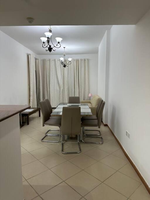 1 B/r In Marina Price * Dubai