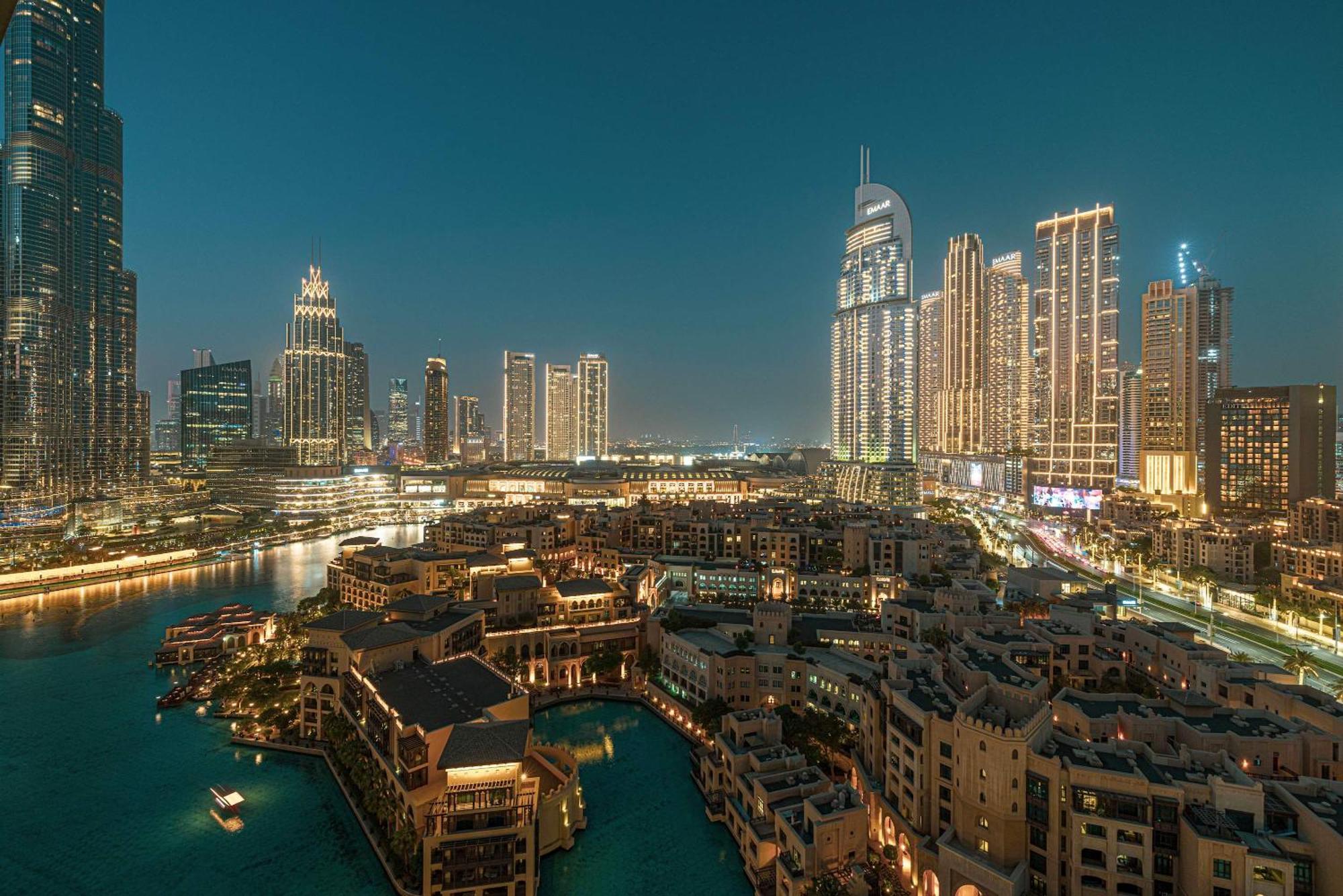 Downtown Sanctuary Iconic Burj Views & Luxury Living Dubai