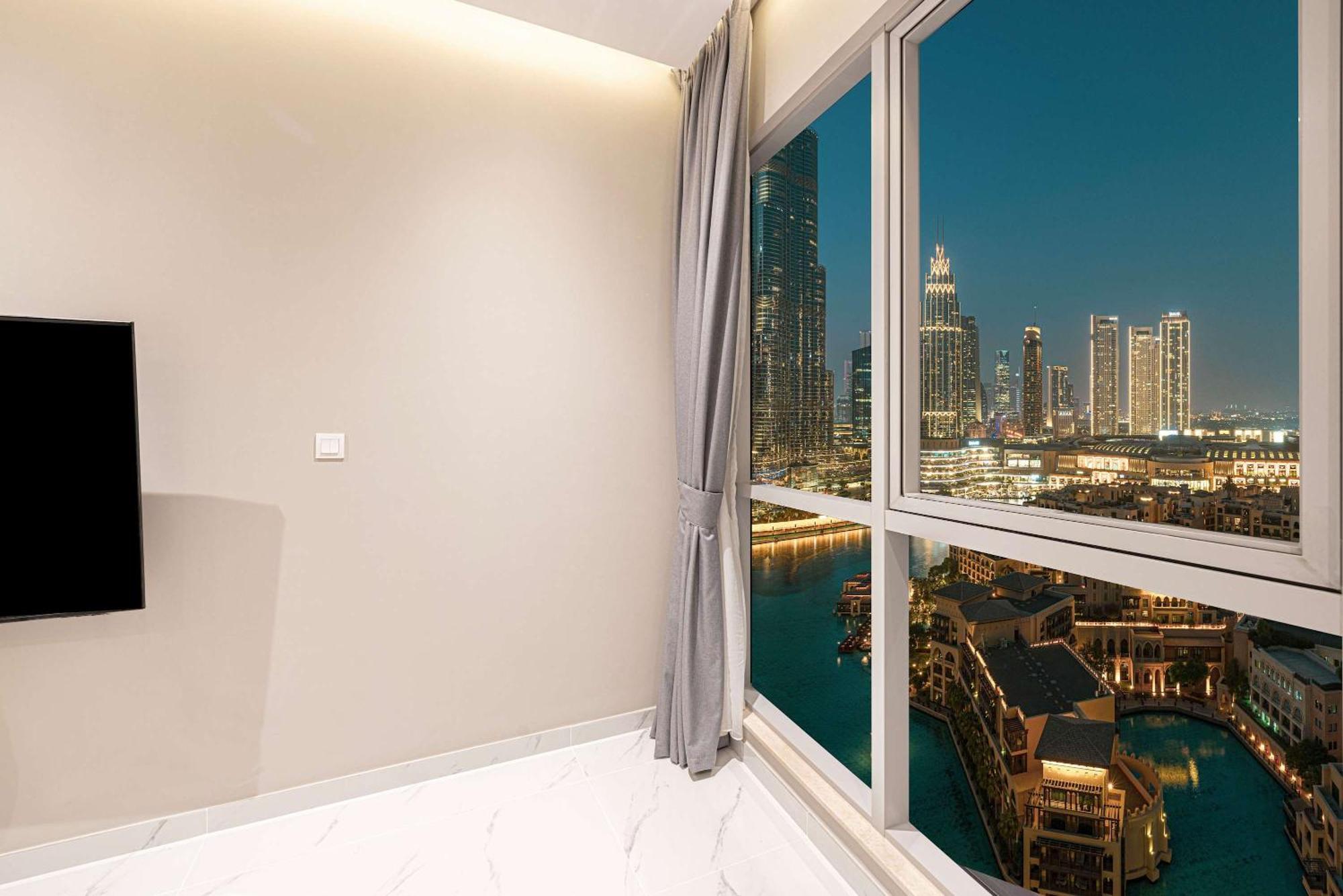 Downtown Sanctuary Iconic Burj Views & Luxury Living Apartment Dubai
