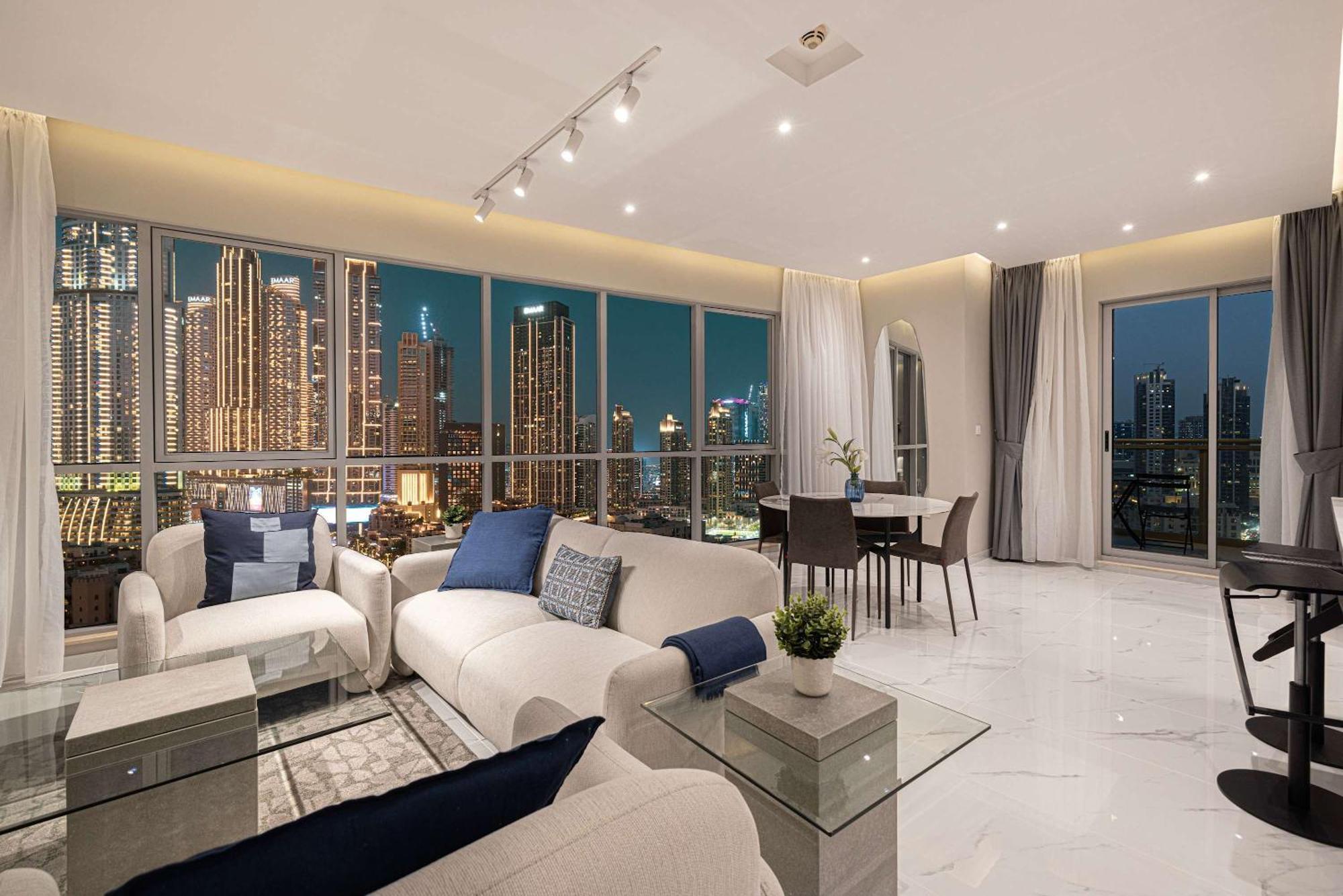 Apartment Downtown Sanctuary Iconic Burj Views & Luxury Living
