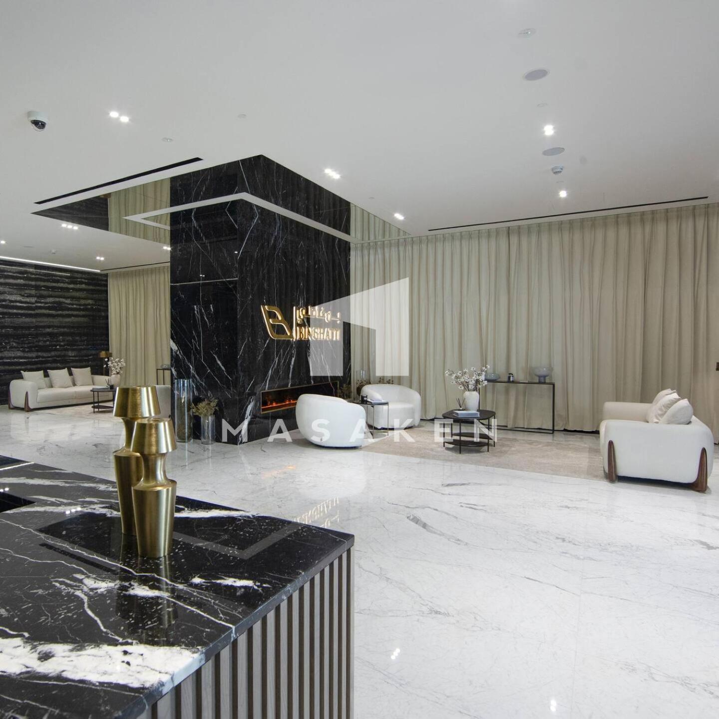 Elegant With Burj Khalifa & Canal Views Apartment