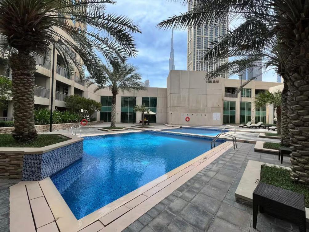 Apartment First Class 1br Stylish With Expansive Terrace Dubai