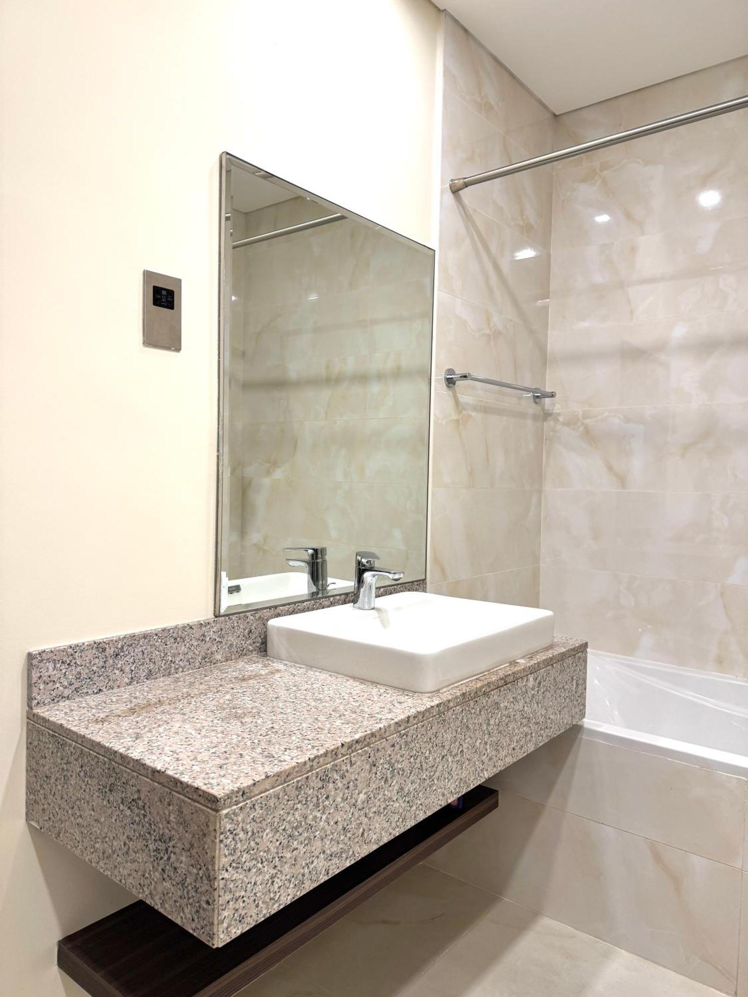 Serene & Spacious 3br En-suite With Assistant's - Walk To Mall & Restaurants Dubai