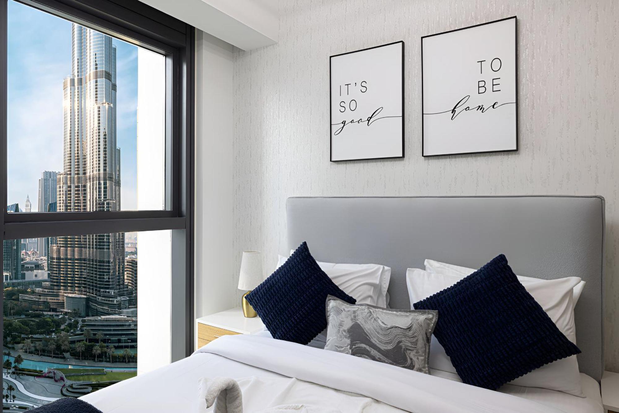 Apartment Expansive 7-bed Overlooking Burj & Fountains *