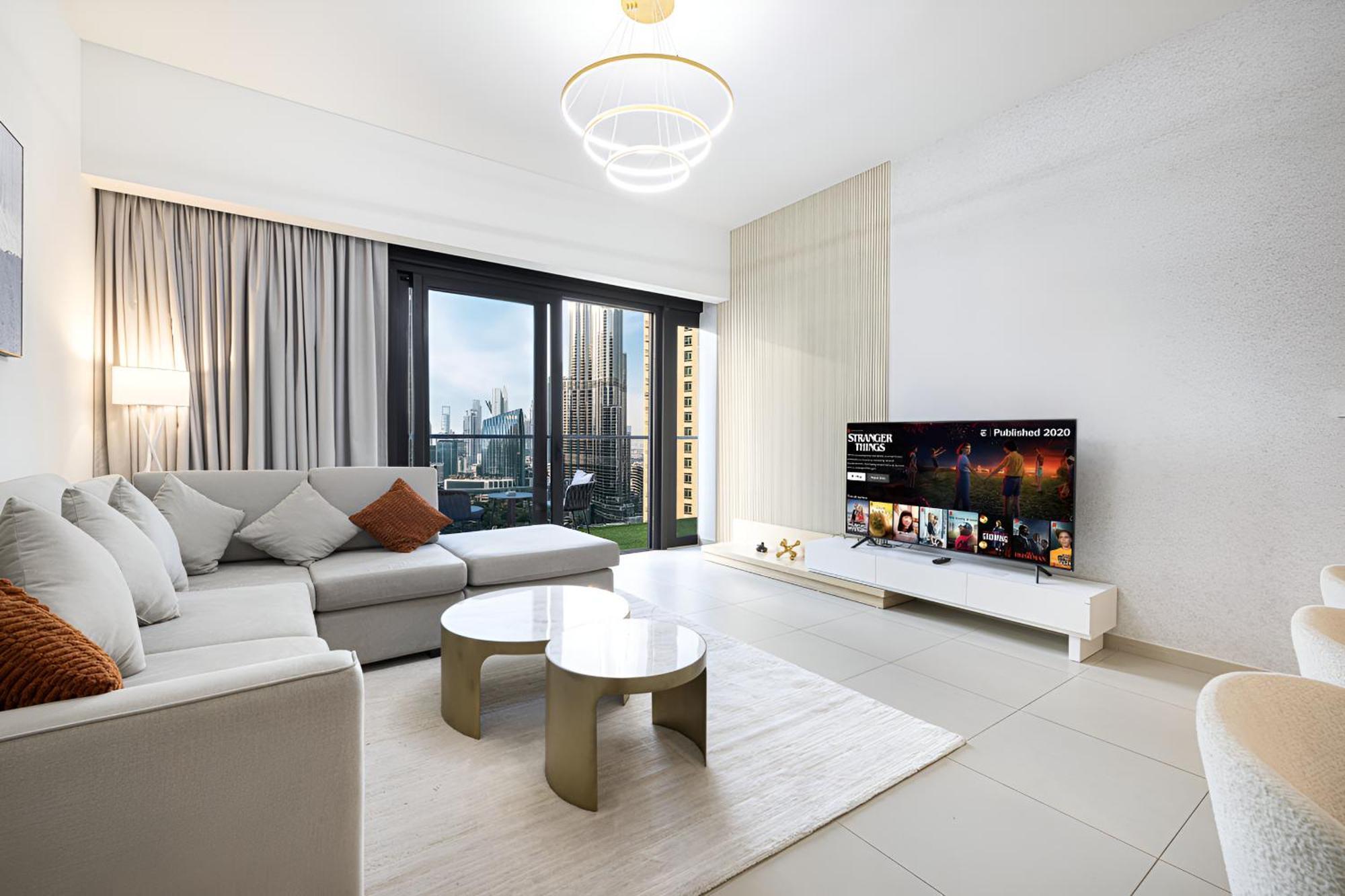 Expansive 7-bed Overlooking Burj & Fountains