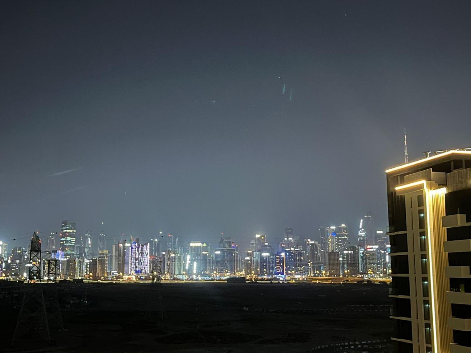 Luxury Panoramic - Skyline View Apartment